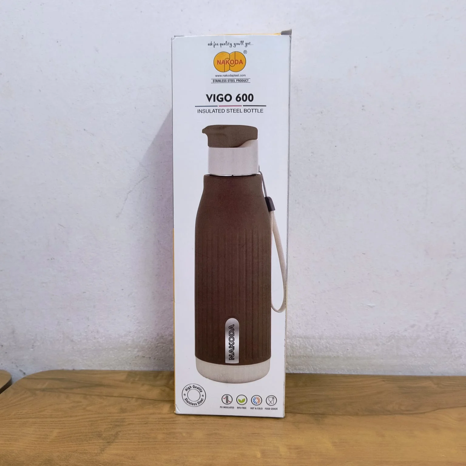 AM5123 Vigo 600 Insulated Steel Bottle 575ml - Image 4