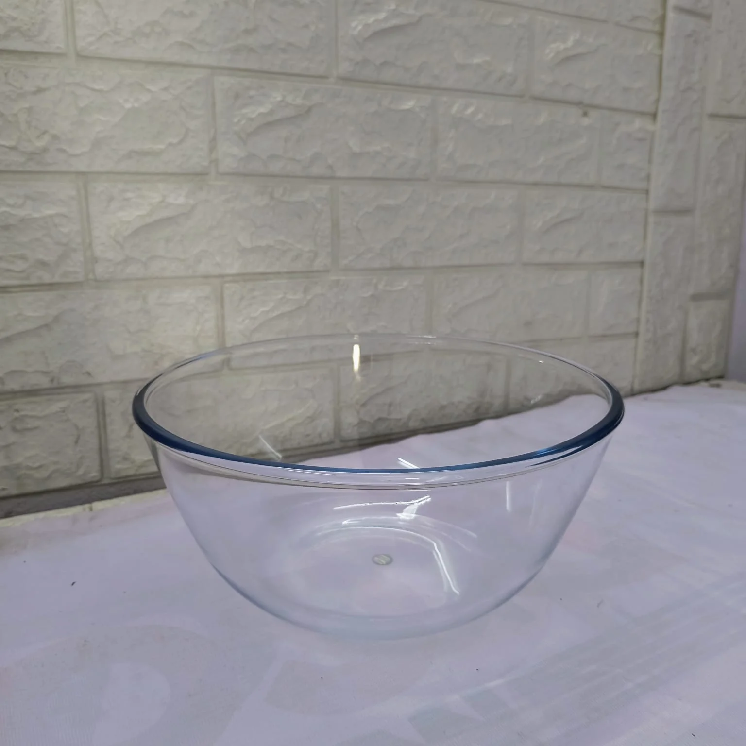 AM5174 Borosil Serving & Mixing Bowl 3.5 Ltr - Image 10