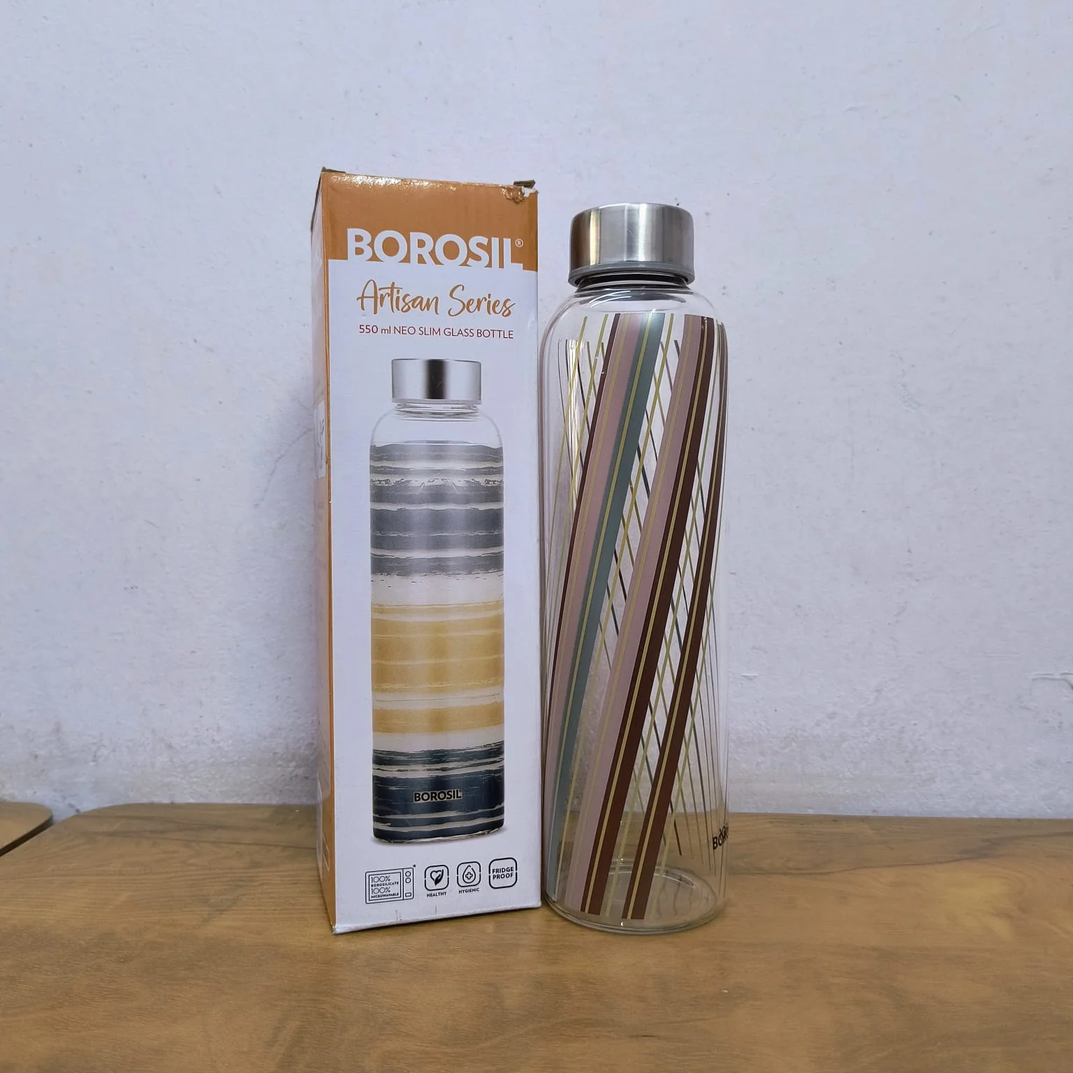 AM5175 Borosil Artisan Series Prism 550 Ml Narrow Mouth Glass Bottle with Metal Lid - Store Water, Lassi, Juice, Smoothies | Dishwasher Safe - Image 10