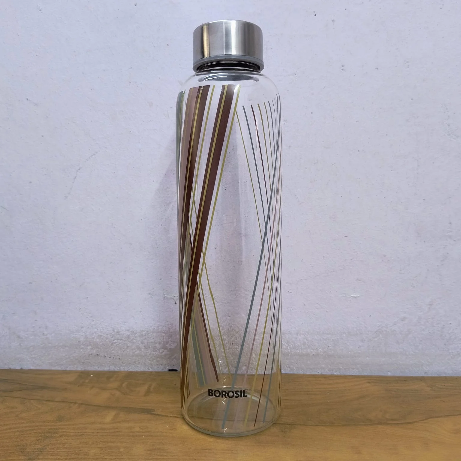 AM5175 Borosil Artisan Series Prism 550 Ml Narrow Mouth Glass Bottle with Metal Lid - Store Water, Lassi, Juice, Smoothies | Dishwasher Safe - Image 9