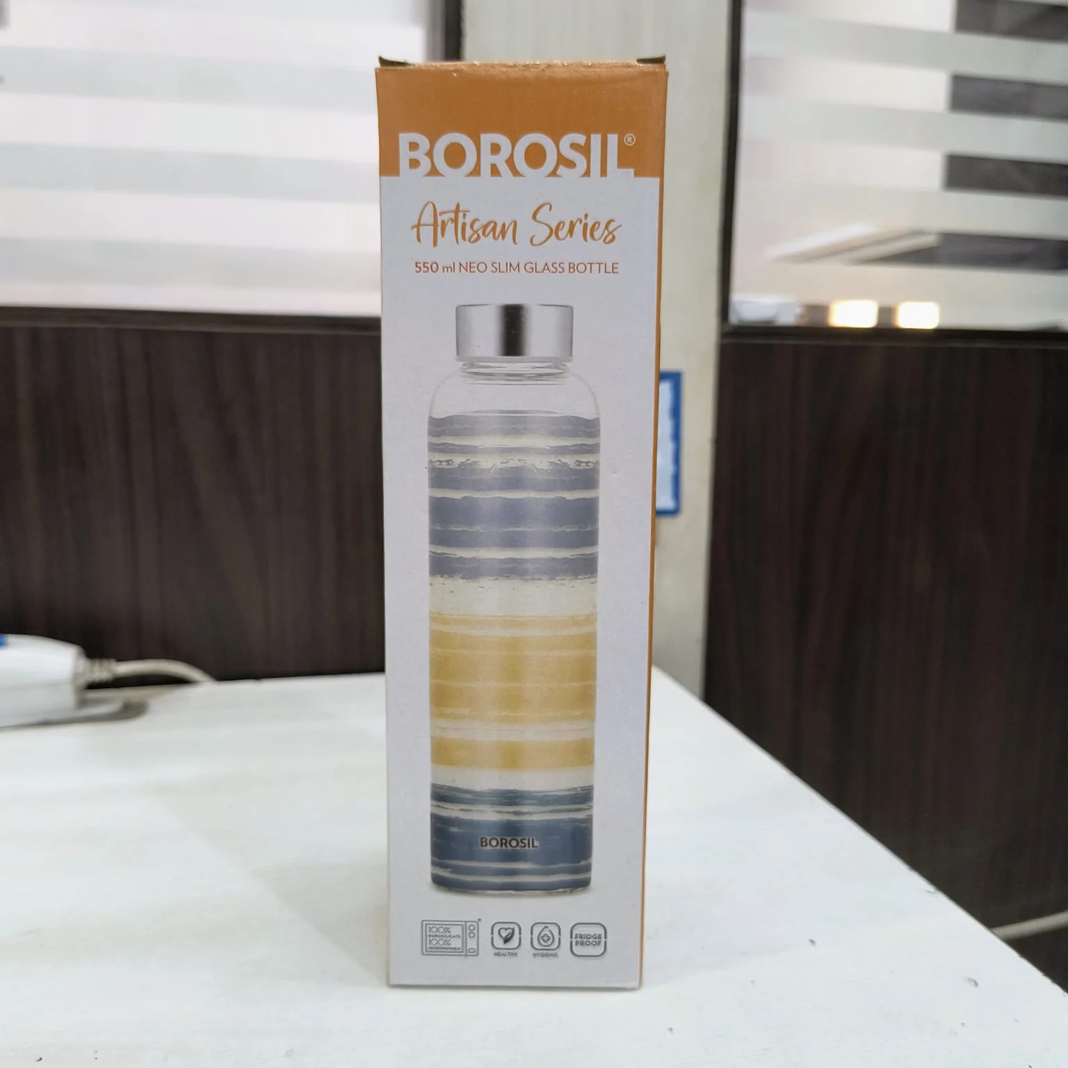 AM5176 Borosil Artisan Series Glance 550 Ml Wide Mouth Glass Bottle with Metal Lid - Store Water, Lassi, Juice, Smoothies - Image 11