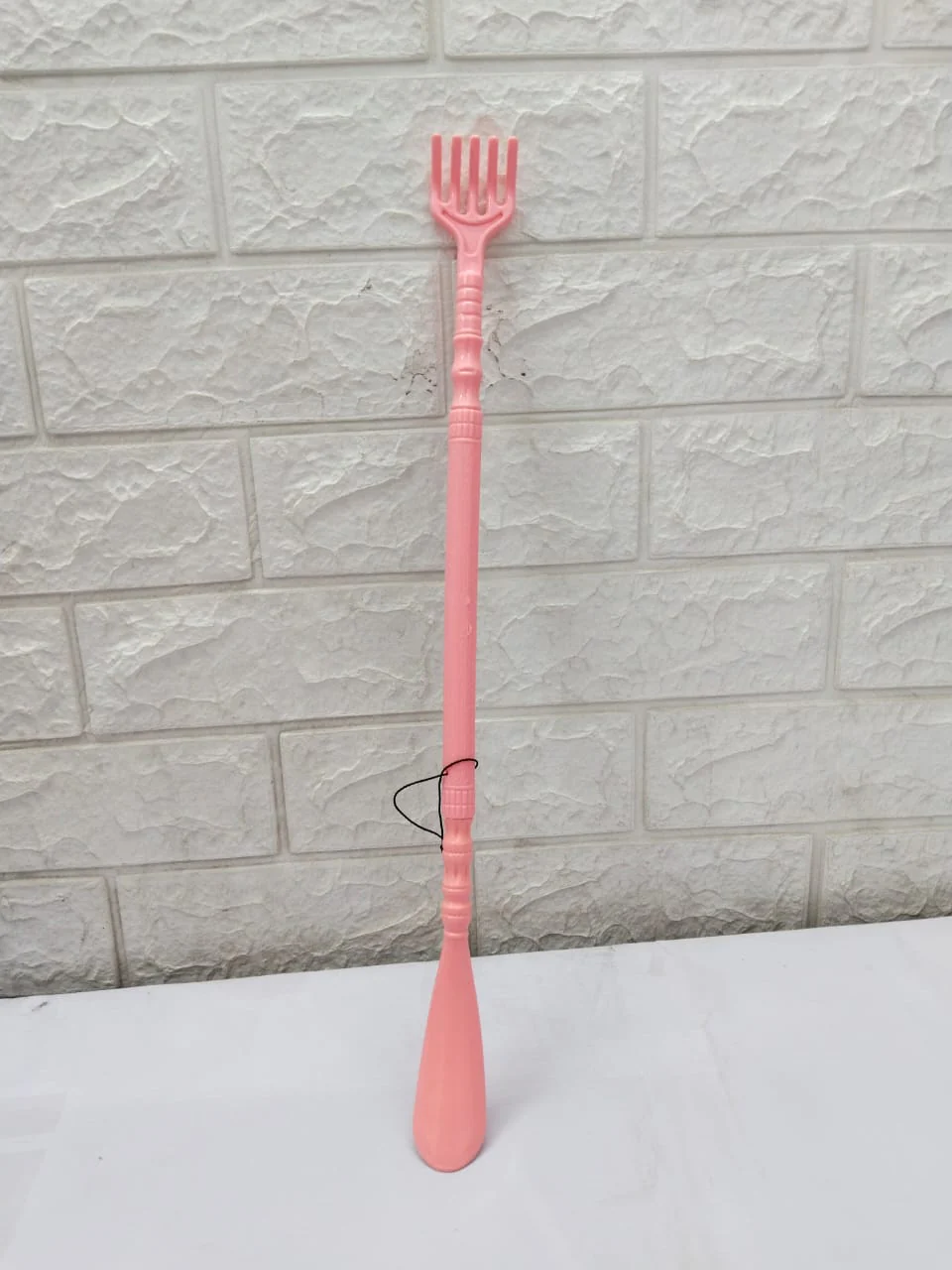 AM5286 Long Hand Scrubber Massage Tool and Shoe Wear Aid - Image 8