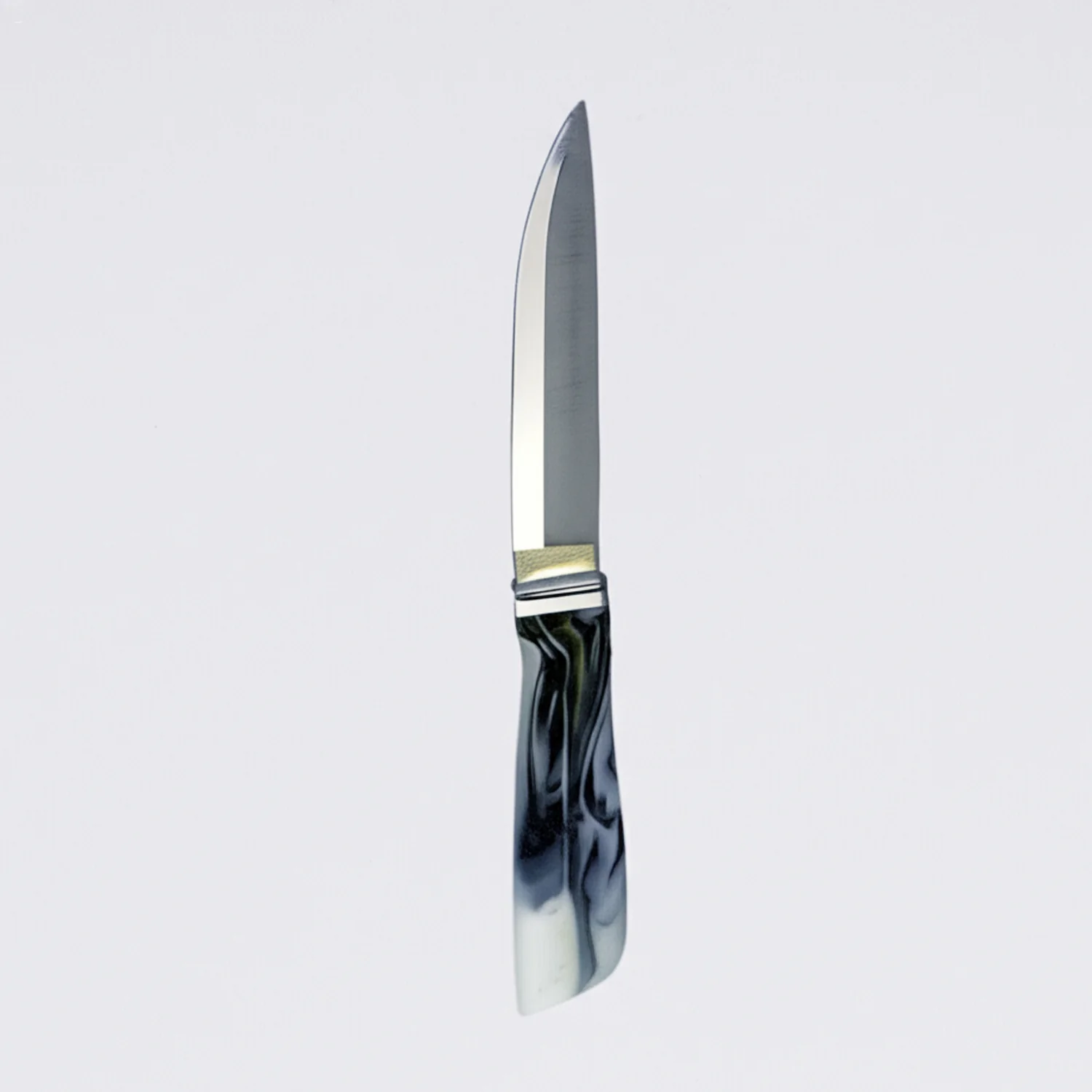 AM5335 Royal Marble Knife No 8 Medium