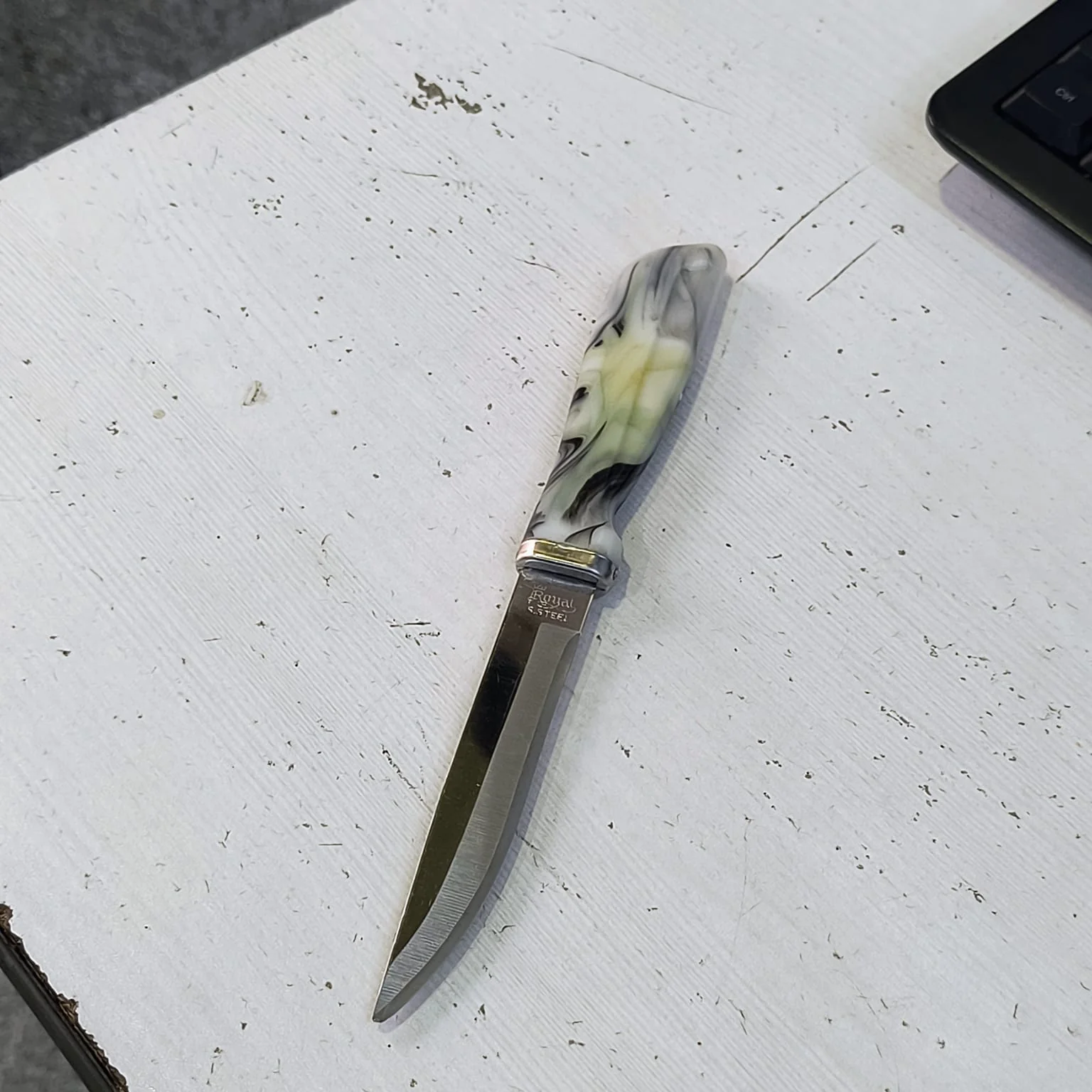 AM5335 Royal Marble Knife No 8 Medium - Image 5