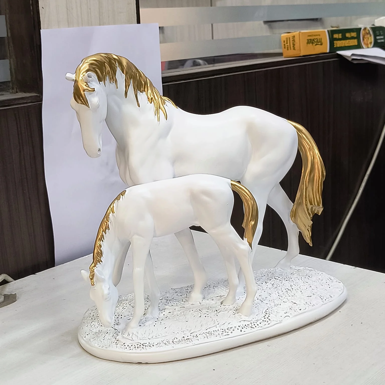 AM5369 Premium Imported White Horse and Baby with Golden Hair Showpiece - Image 7