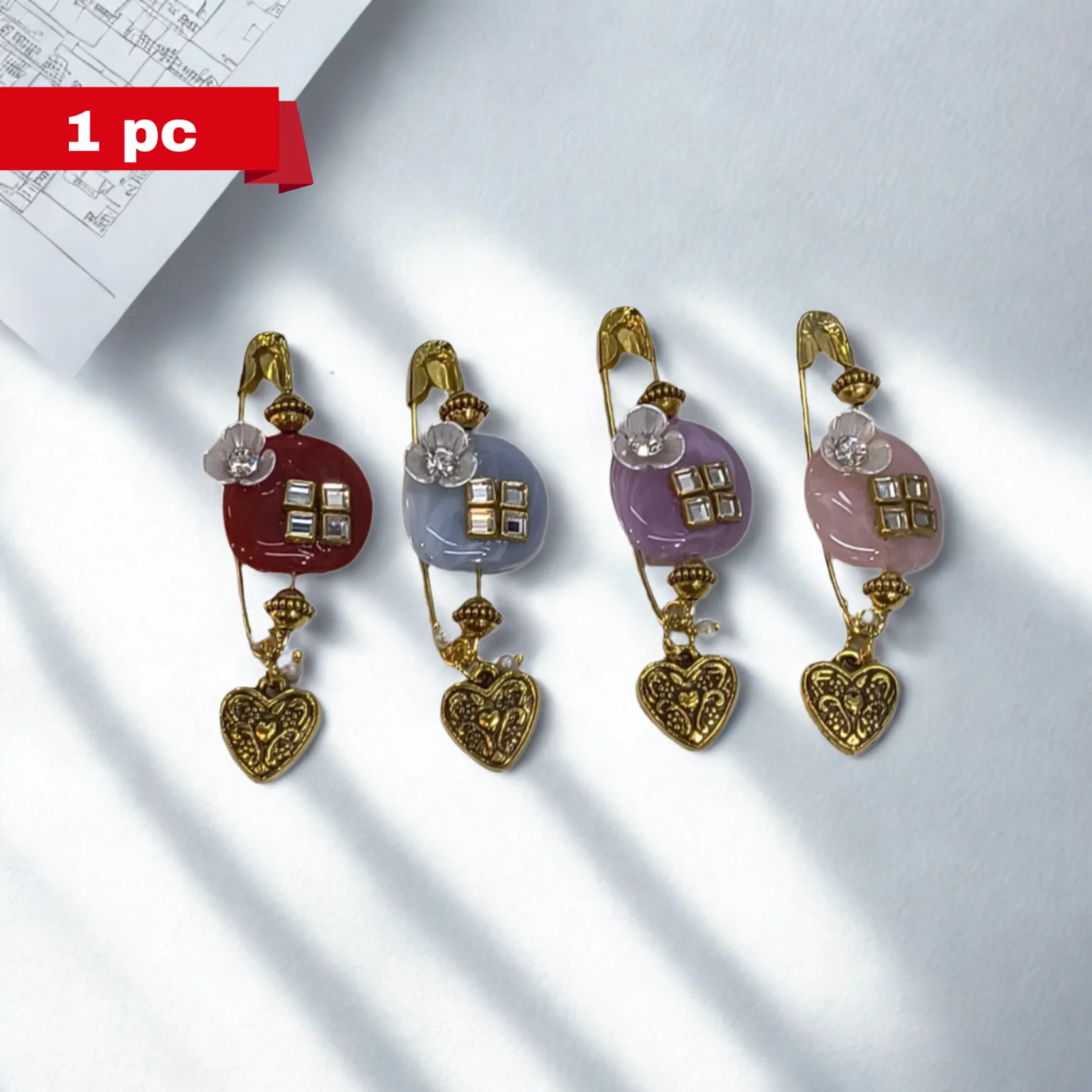 AM5429 Fancy Brooch And Saree Pin MultiColour 1pc