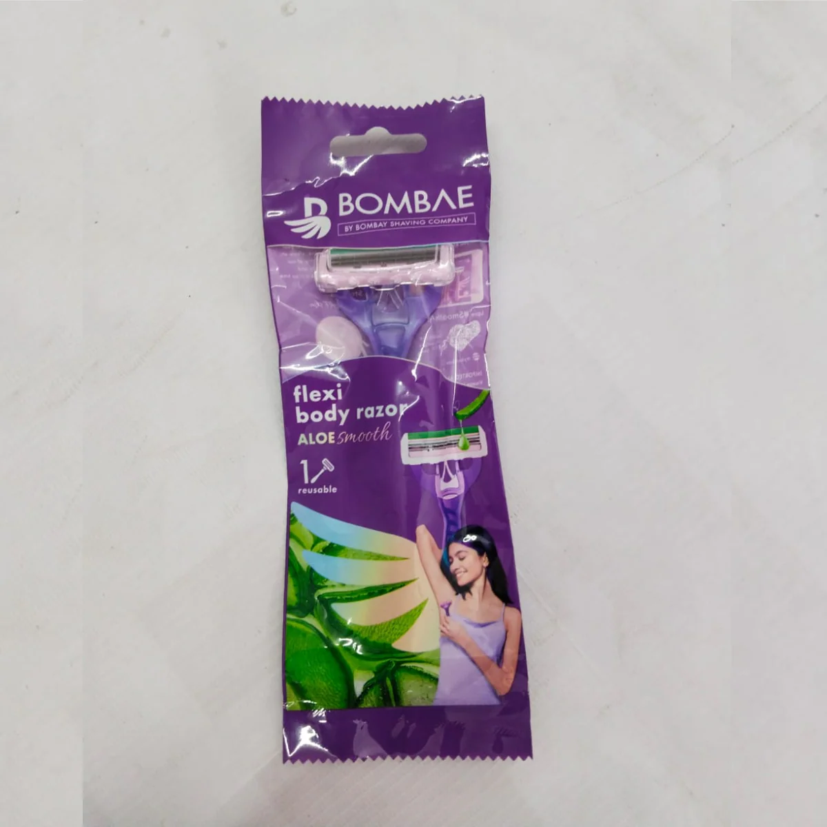 AM5475 Bombae Flexieco Reusable Body Razor For Women -1 pc - Image 7