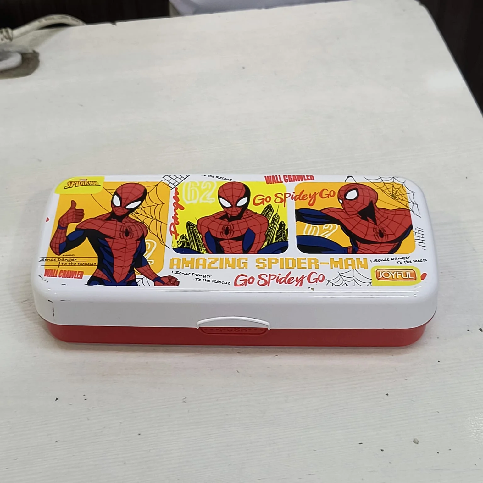 AM5538 Joyful Frames Theme Pencil Box - Image 7