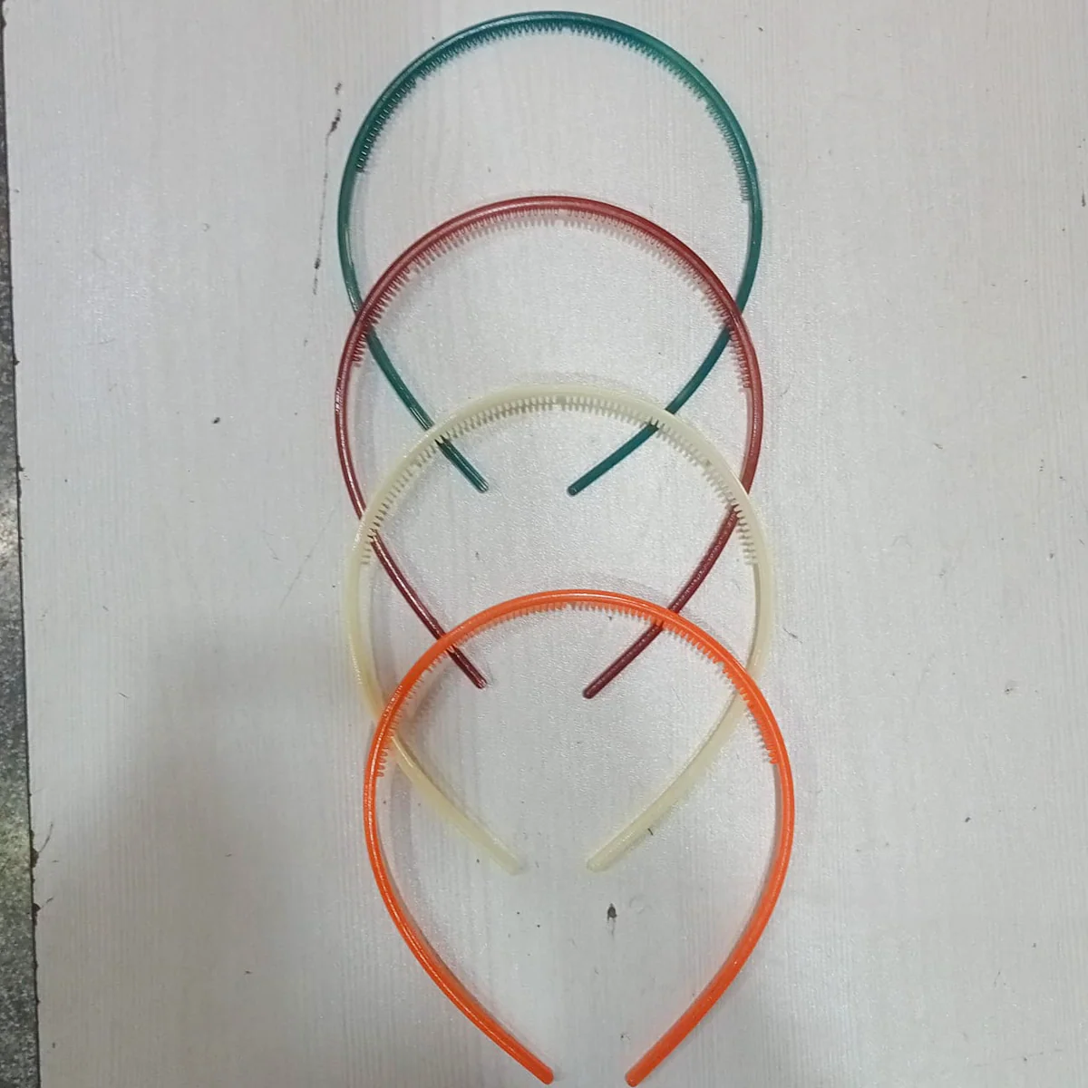 AM5632 Plain Plastic Hair Band - (Pack of 1 Pc, Multicolour) - Image 6