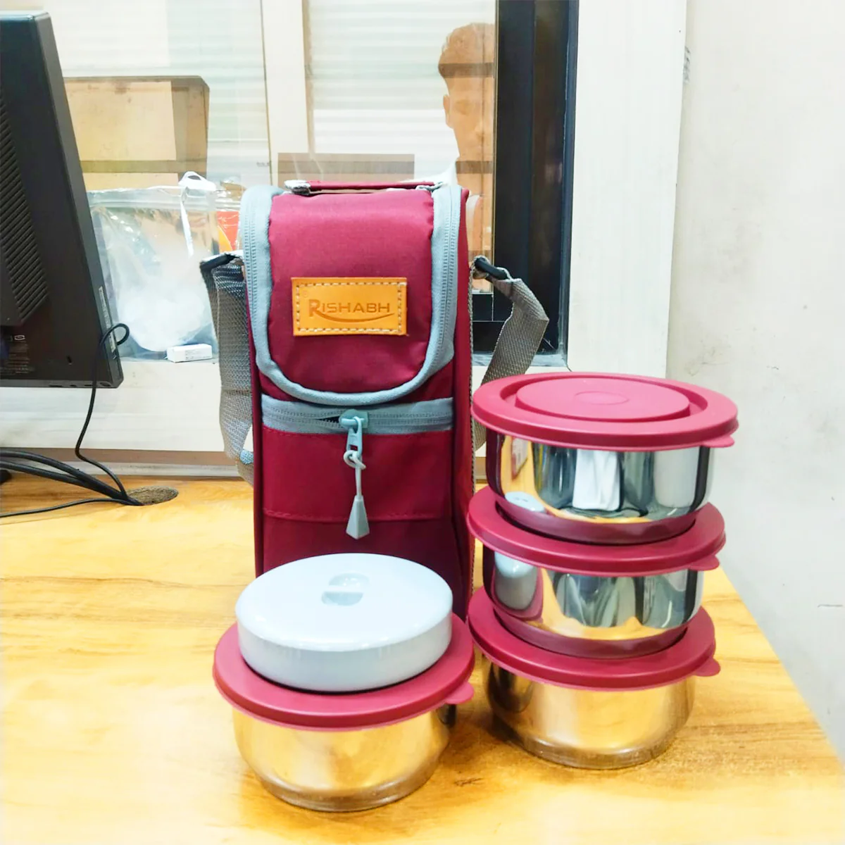 AM5652 Rishabh Steel Bite 4 Container Lunch Box WIth Lunch Bag - Image 4