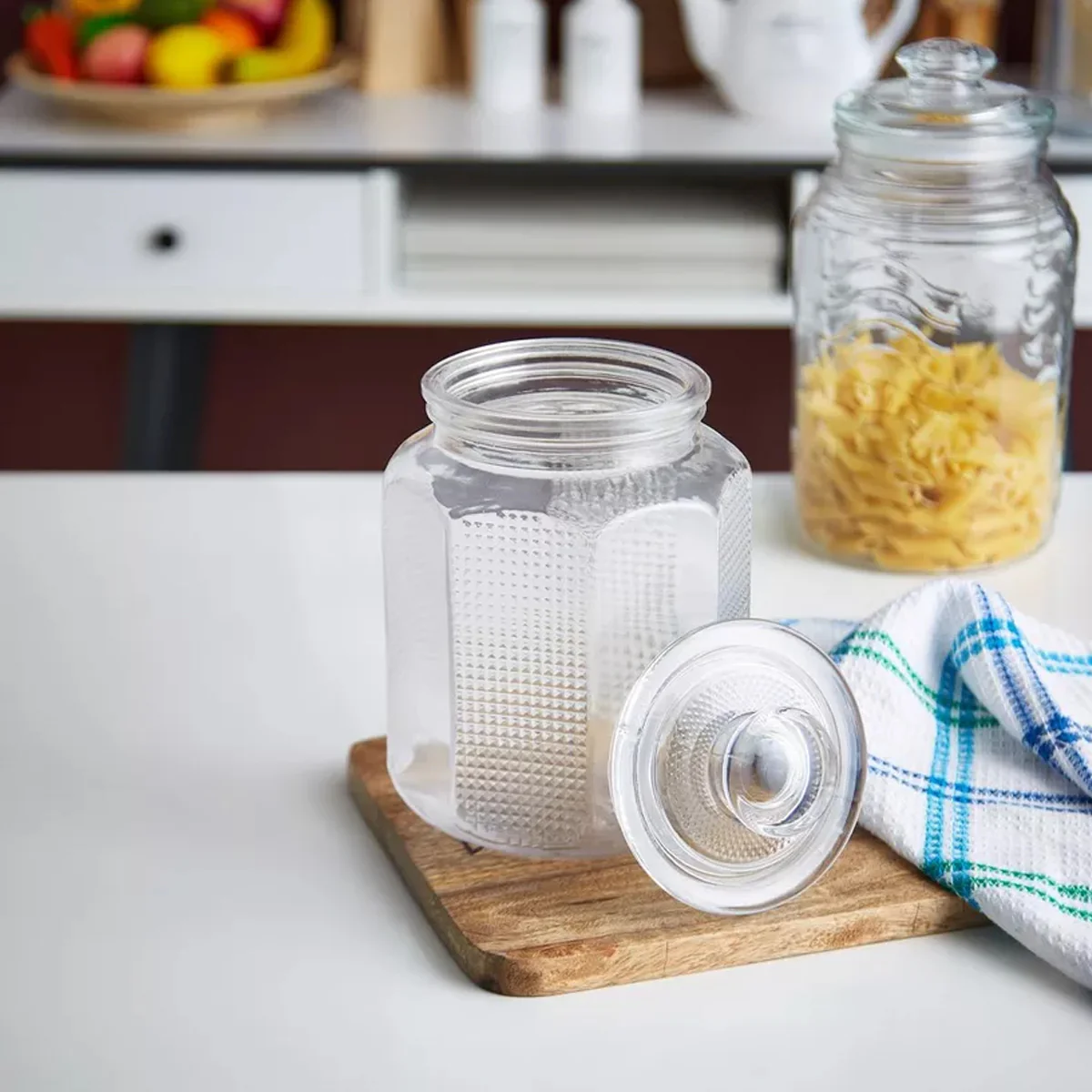 AM5677 CELLO Bloom Storage Glass Jar (1300ml) for Cookie Jar, with Air Tight for Kitchen Dried Masala (Pack 1) - Image 5