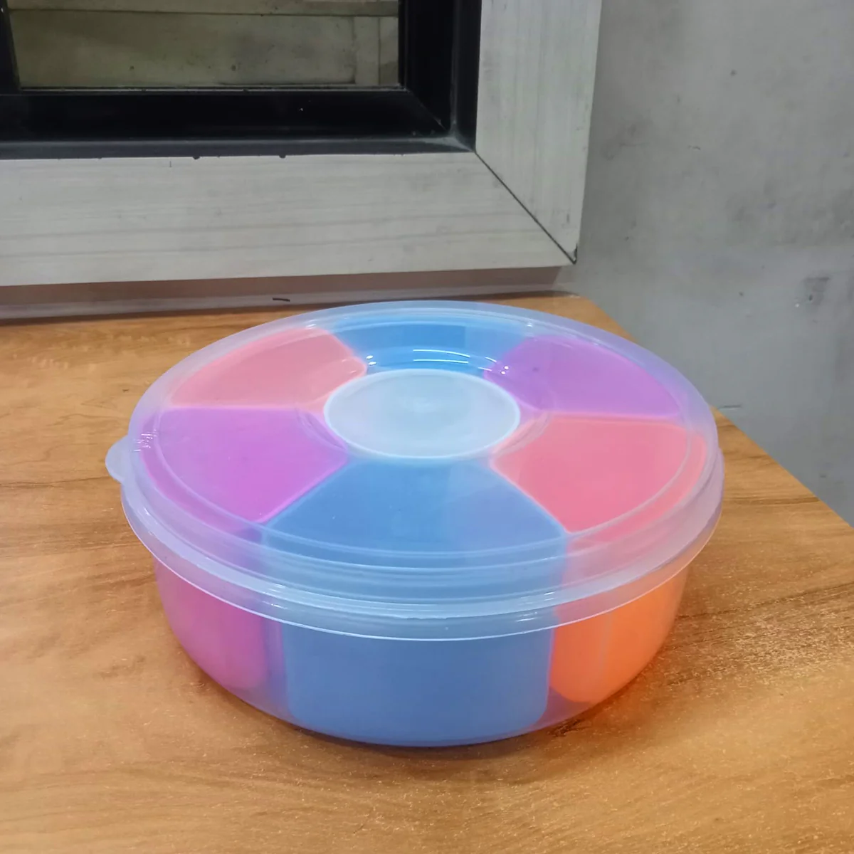 AM5795 Multipurpose Masala Box With Spoon (7 Compartments) - Image 8