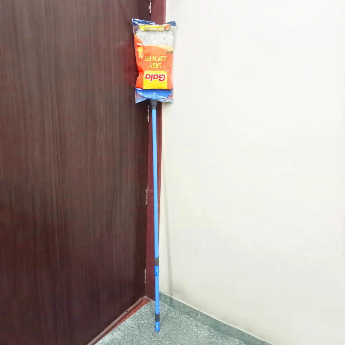 AM5811 Gala Easy Clip n Fit Floor Mop - Image 10