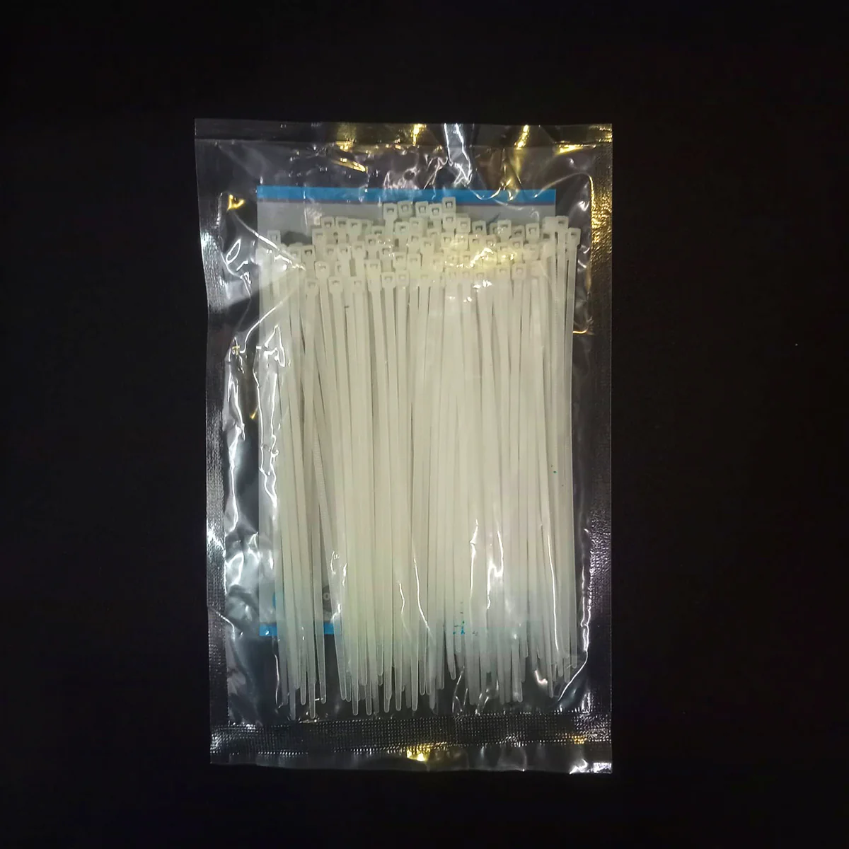 AM5893 White Self locking Nylon Cable Tie - 6 Inch (Pack of 100pcs) - Image 6