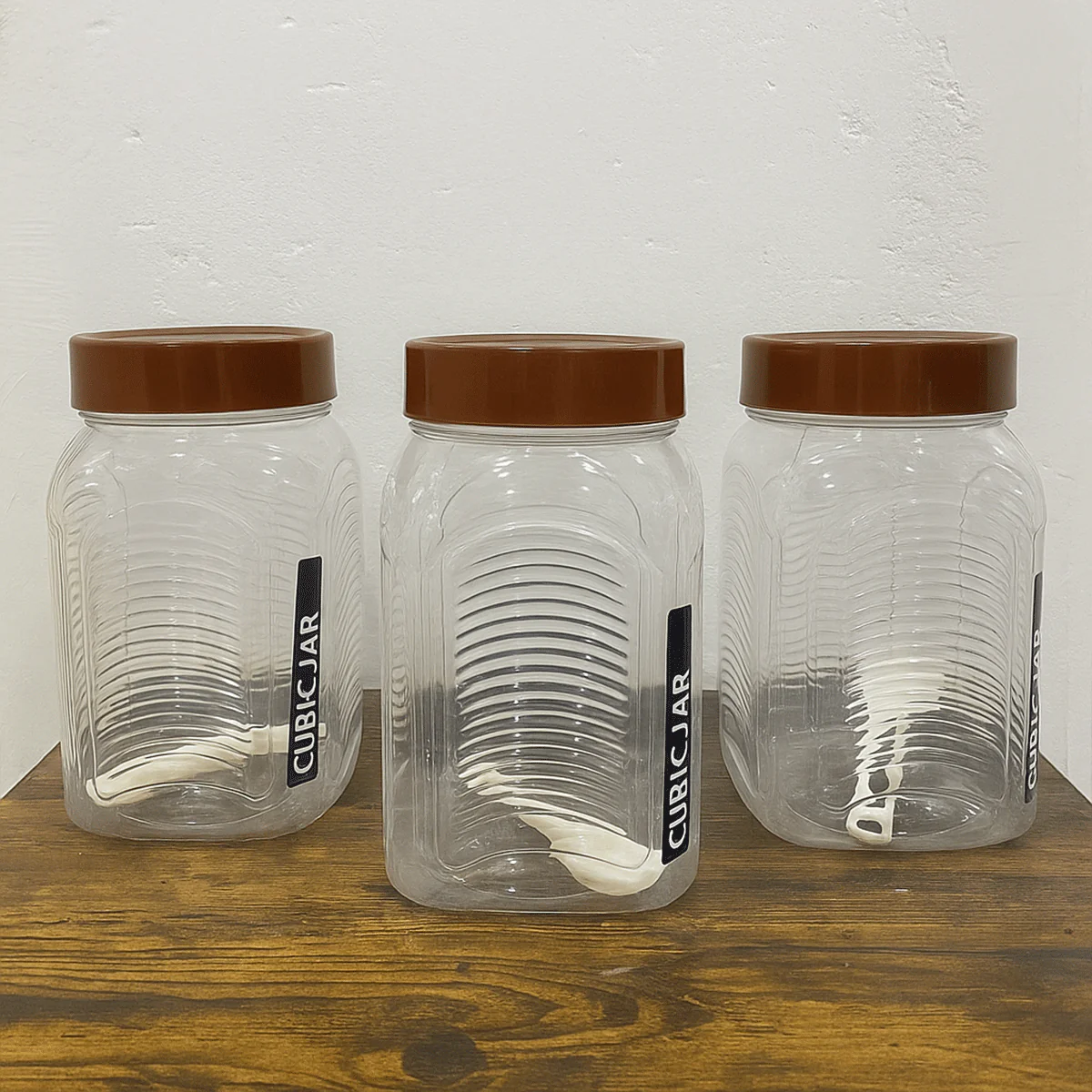 AM5912 Royal Premium Cubic Jar With Spoon Set β 1800ml (Pack of 3) - Image 2