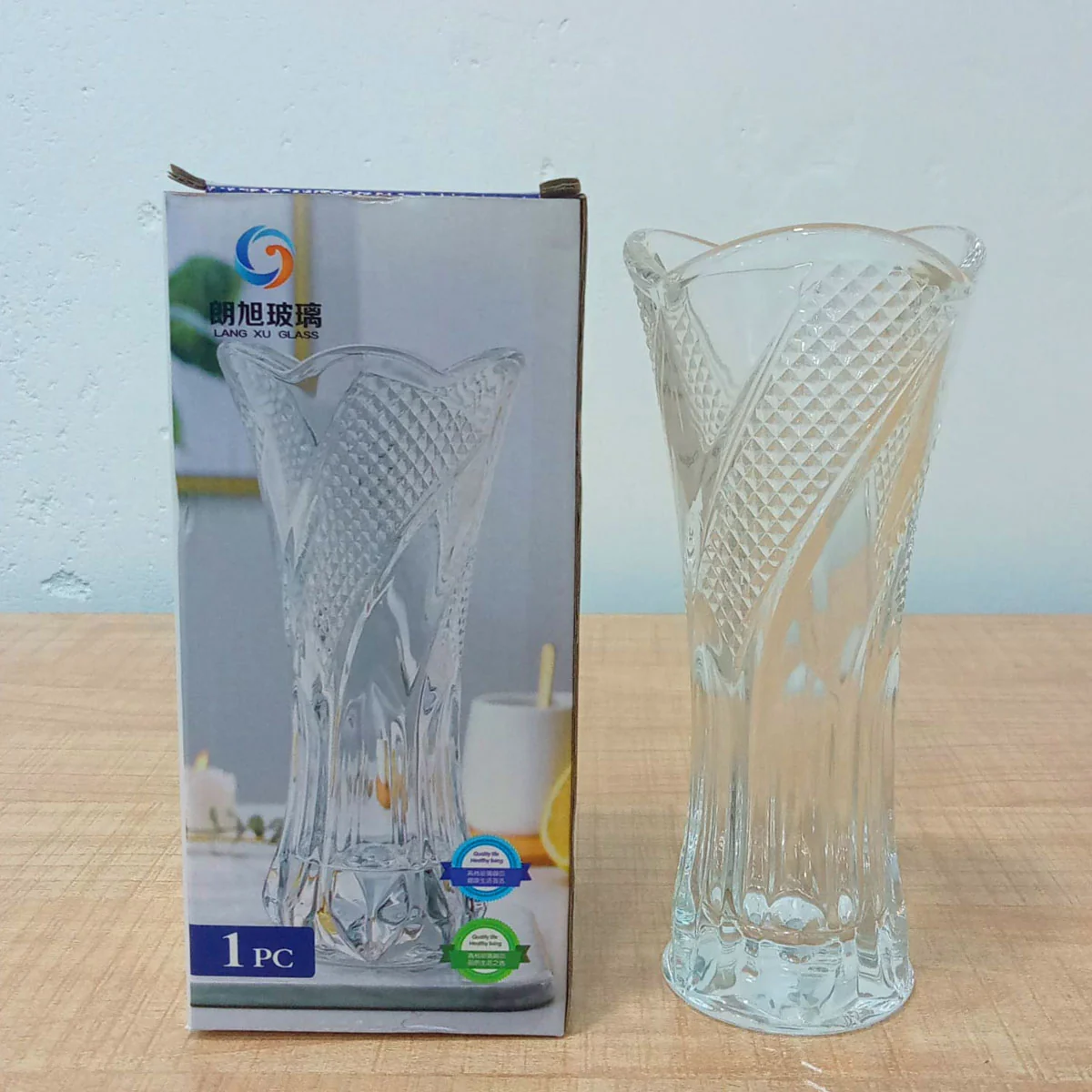 AM5989 Elegant Crystal Flower Vase (Multidesign) - Image 4