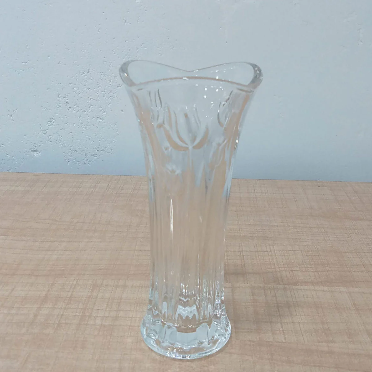 AM5989 Elegant Crystal Flower Vase (Multidesign) - Image 5