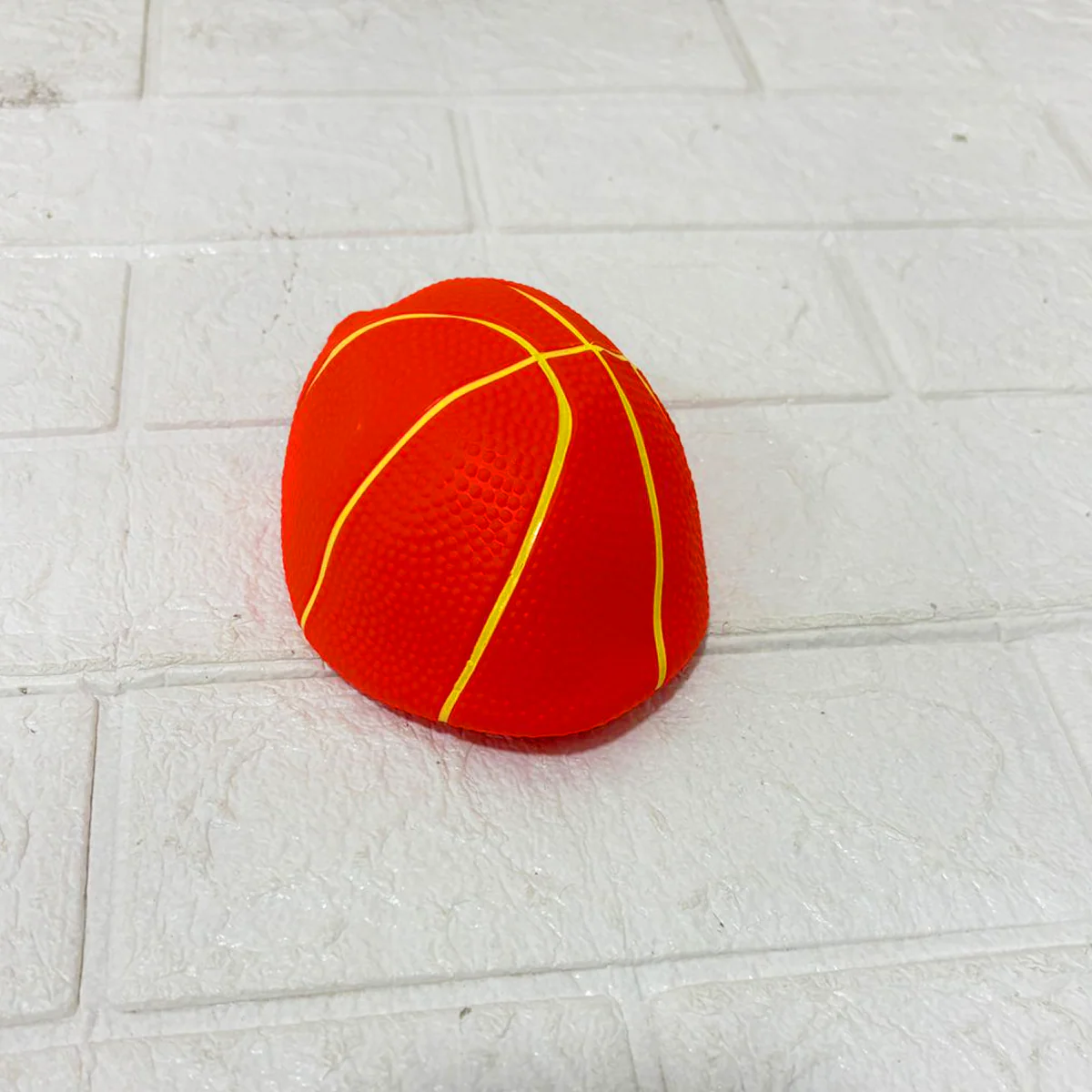 AM6304 Small Rubber Basketball for Kids - 6 Inch (Multicolour) - Image 2