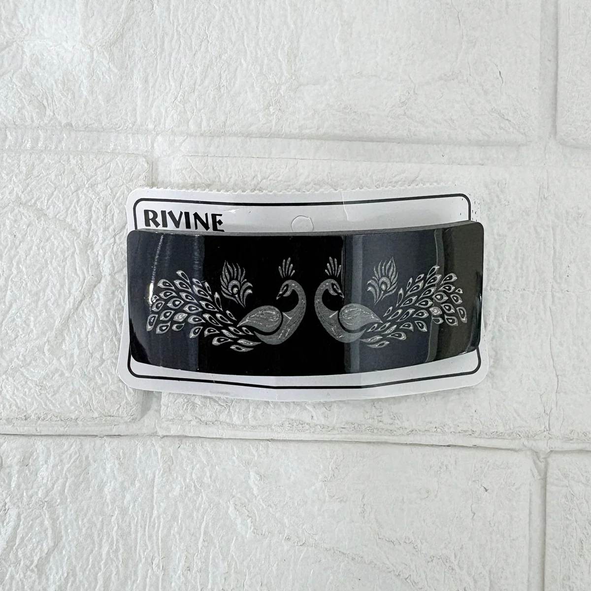 AM6389 Mix-Design Black Barrette with Engraved Dual Peacock Design - Image 4