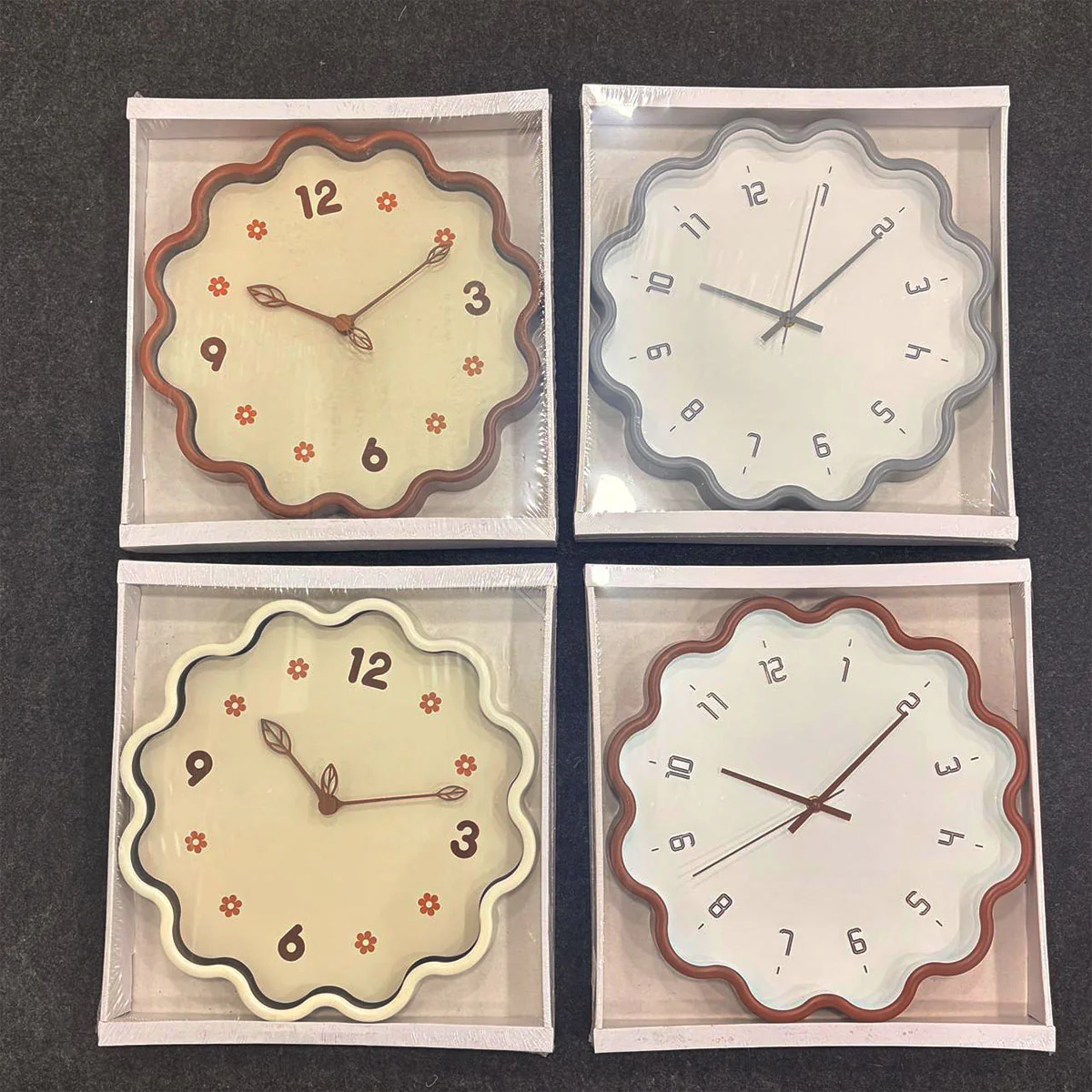 AM6522 Modern Scalloped Edge Wall Clock – Minimalist Floating Dial Design - 1pc - Image 4