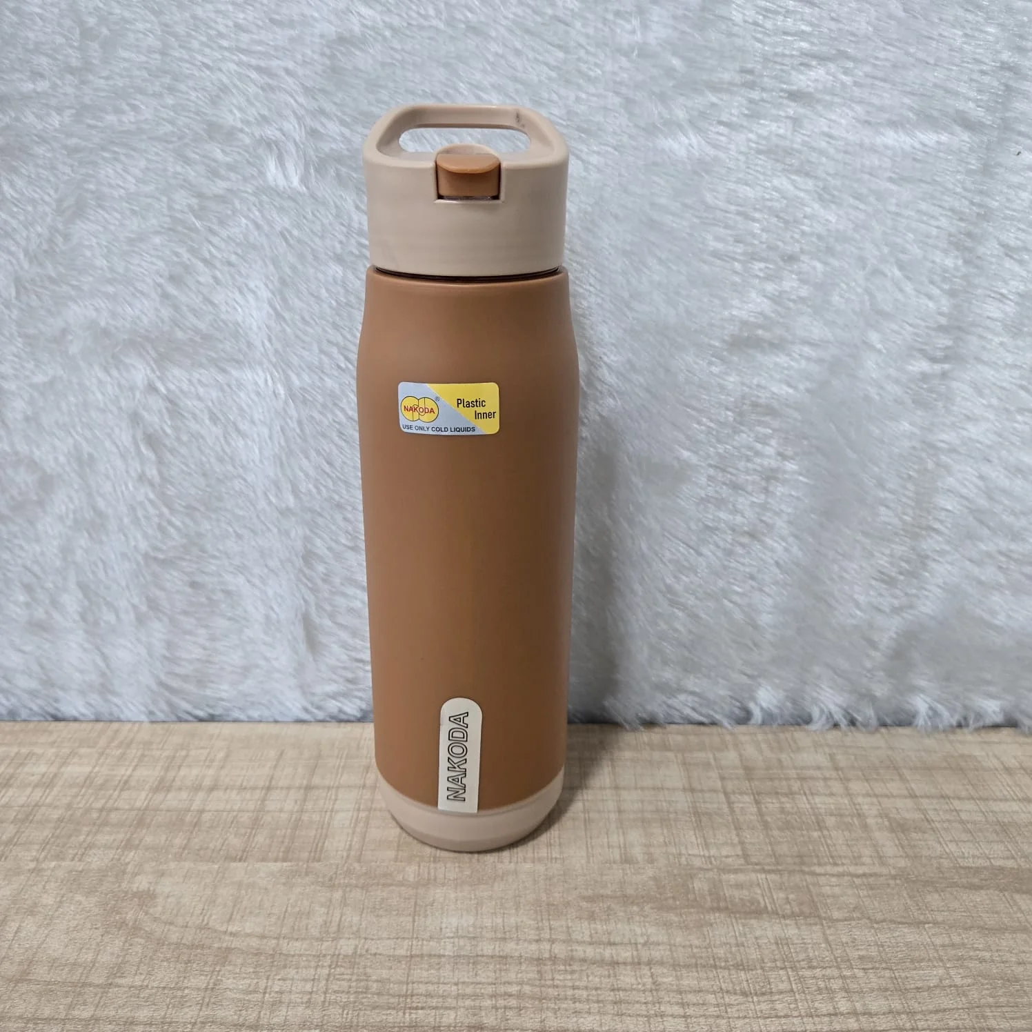 AM7098 Nakoda Grippo Insulated Plastic Inner Bottle 900ml - Image 2