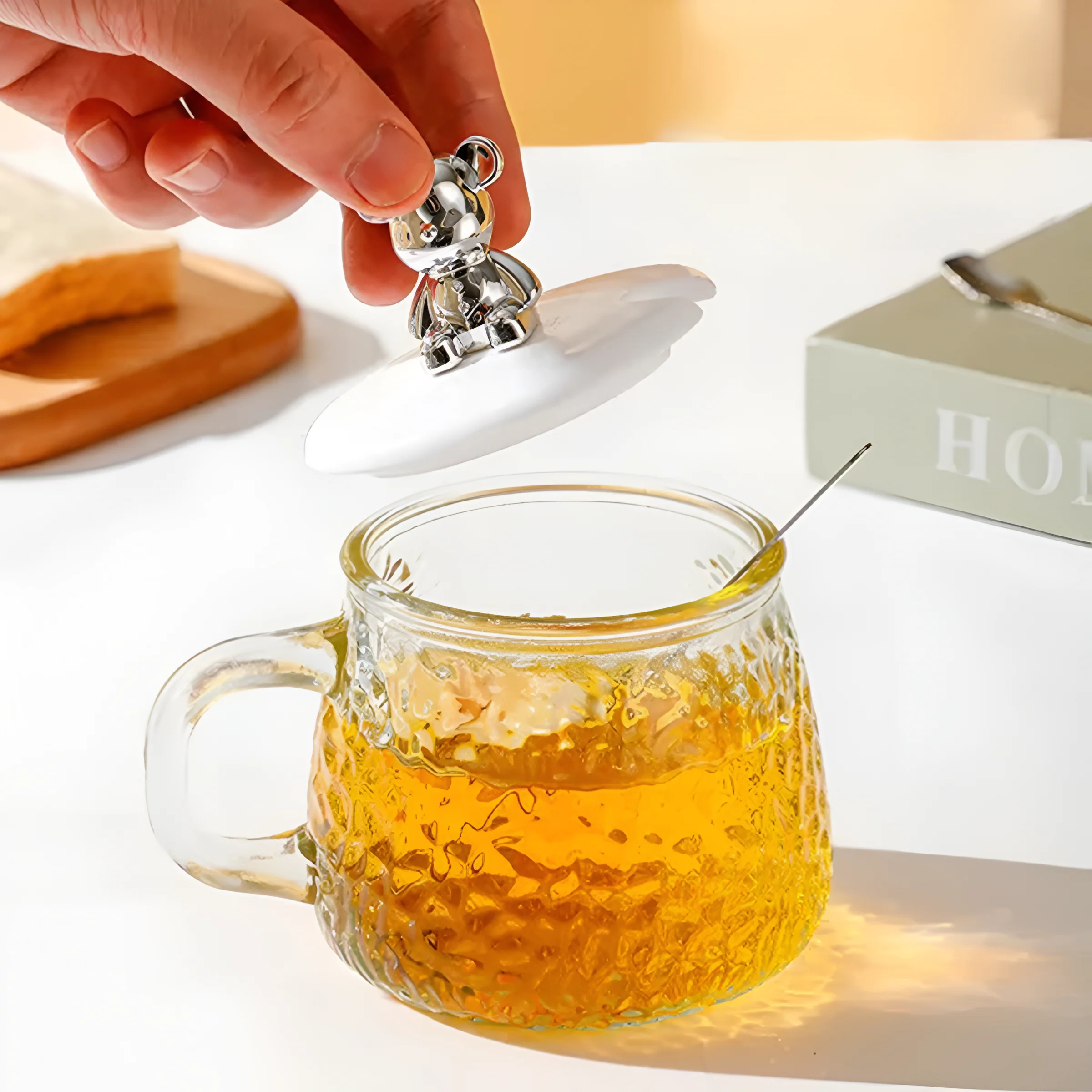 AM7133 Glass Tea Coffee Mug with White Teddy Bear Handle Heat-Resistant Tea Cup - Image 2