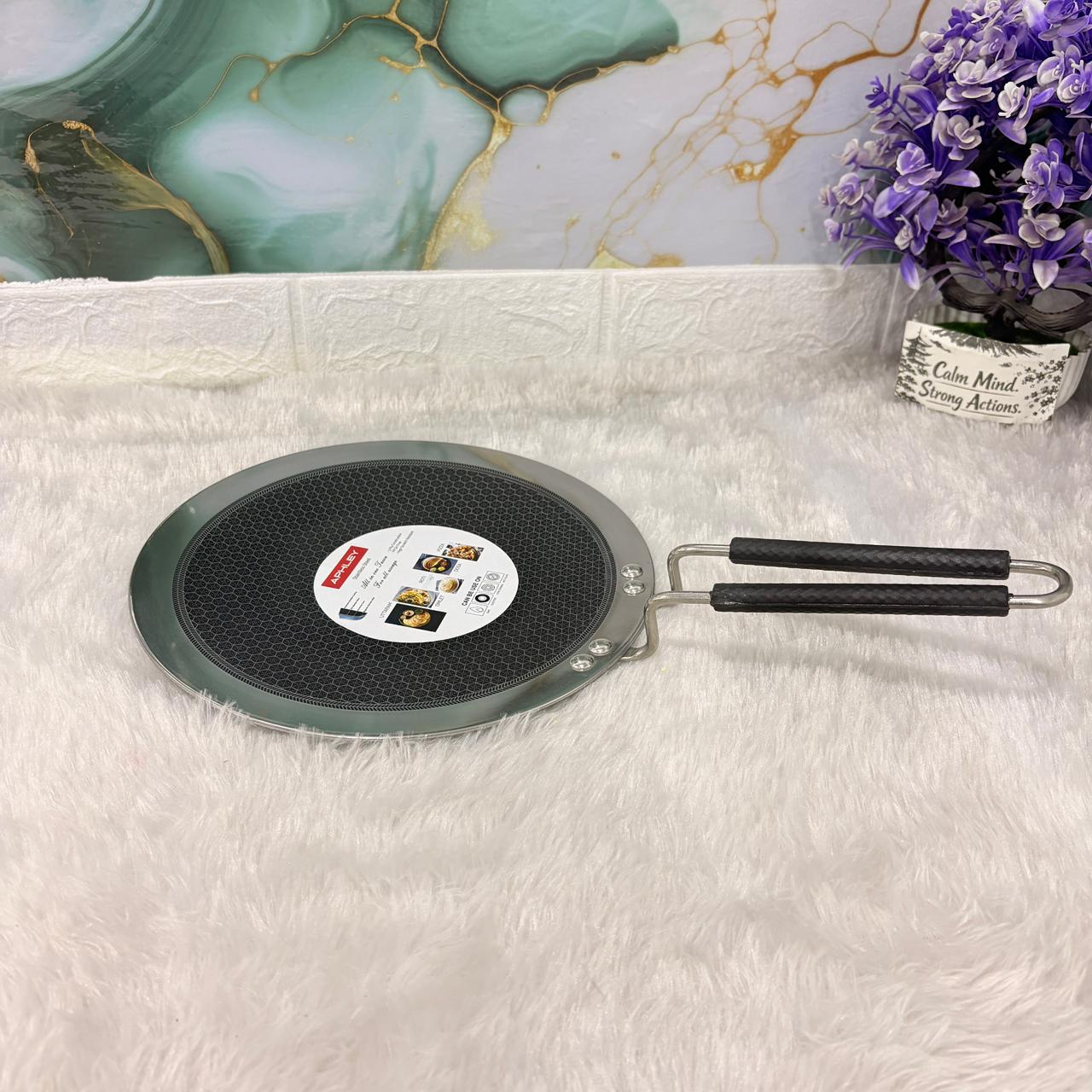 AM7305 Triply Stainless Steel Non-Stick Honeycomb Tawa - 25cm - Image 2