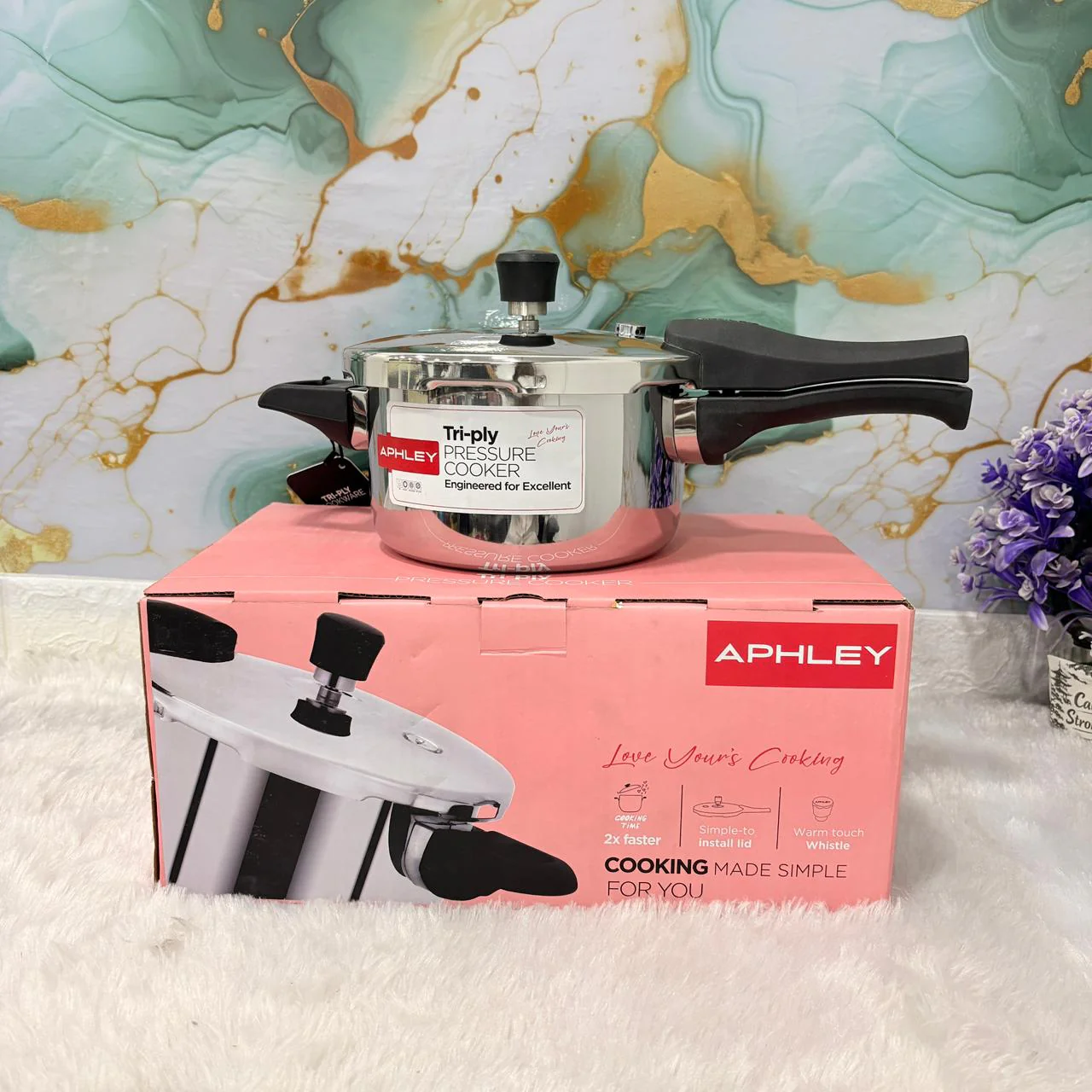 AM7308 Tri-Ply Stainless Steel Outer Lid Pressure Cooker - 3 Ltr - Image 5