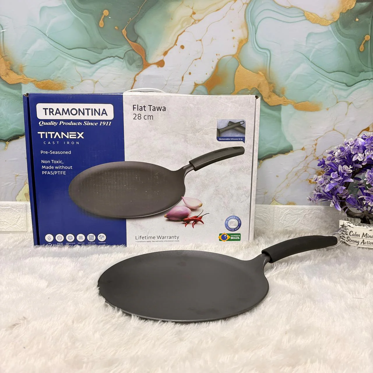 AM7400 Tramontina TITANEX Pre-seasoned Cast Iron Dosa Tawa - 28 cm - Image 2