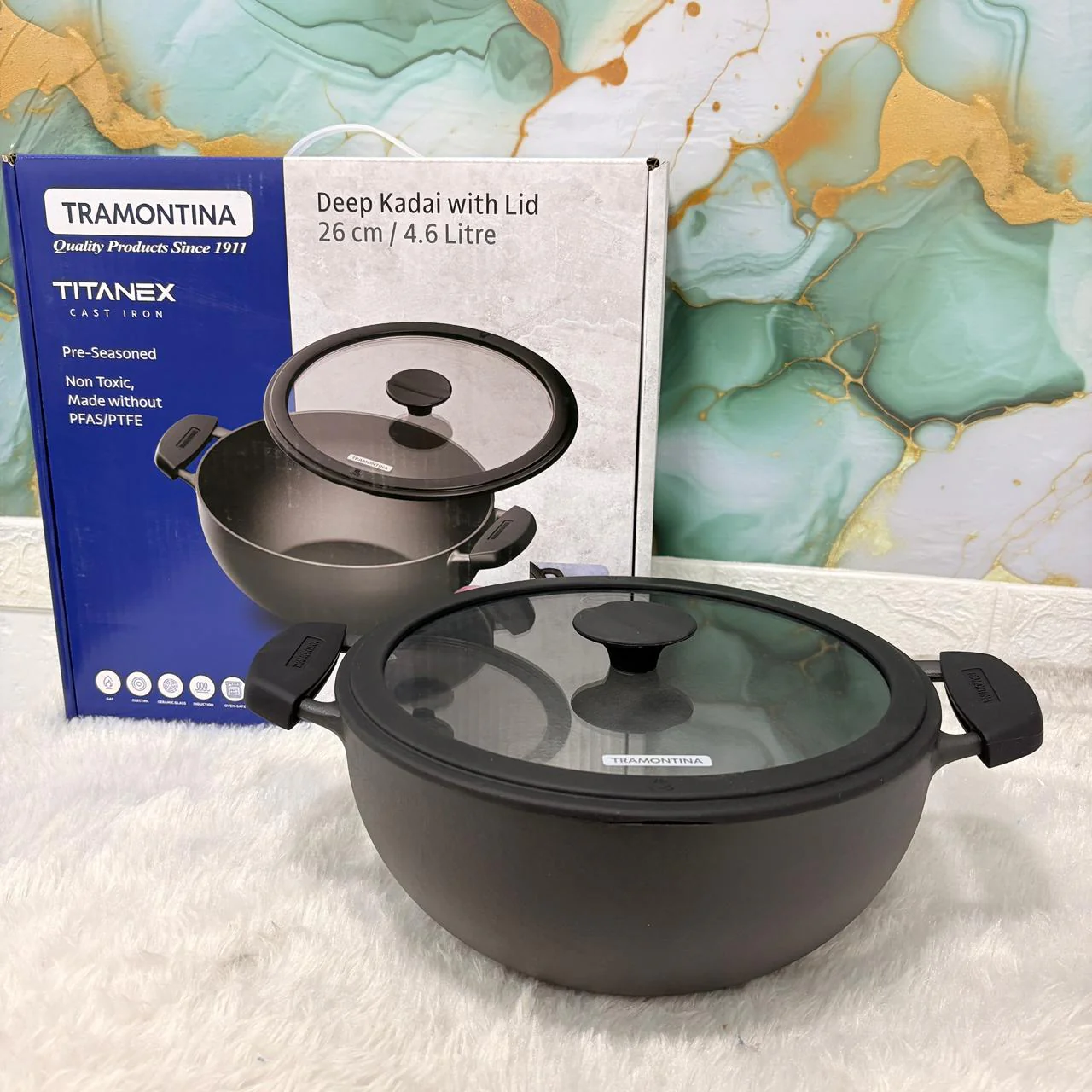 AM7407 Tramontina TITANEX Pre-Seasoned Cast Iron Deep Kadai with Lid (26 cm) - Image 2