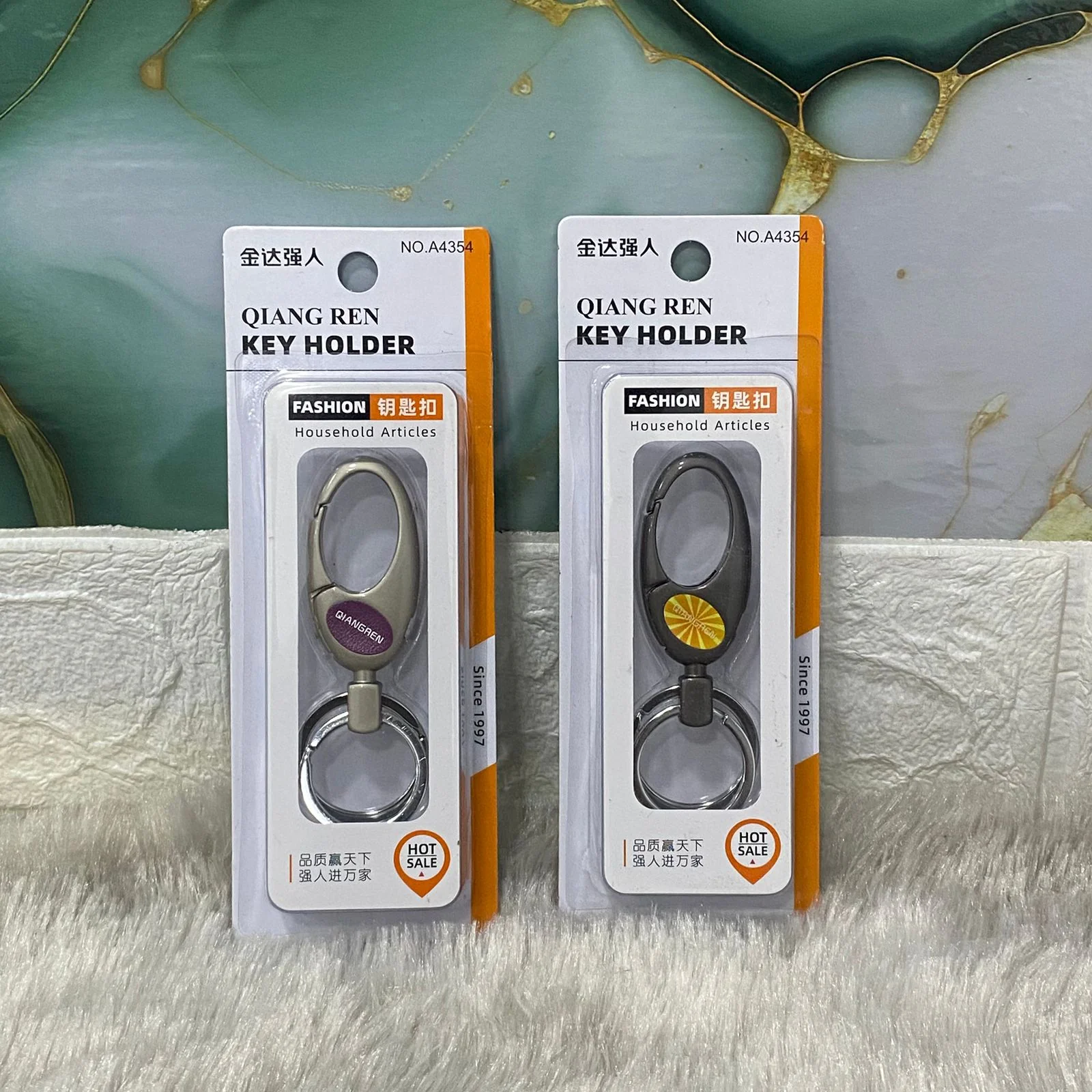 AM7537 PREMIUM METAL OVAL KEY HOLDER WITH KEY RING - Image 3