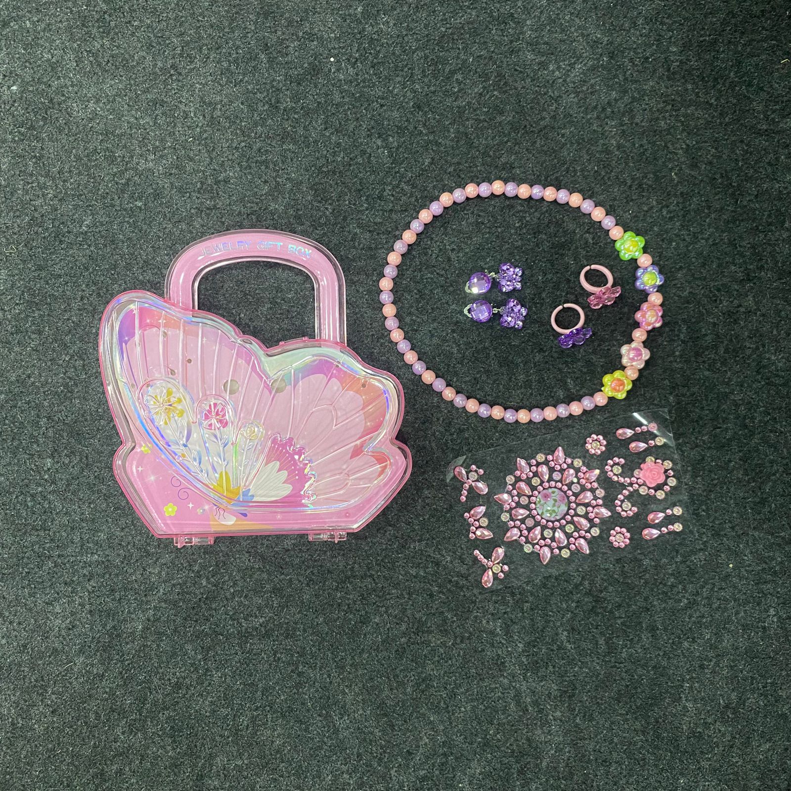 AM7558 Butterfly Shaped Jewelry Gift Box with Necklace, Earrings, and Decorative Stickers-7242 (1-Pcs) - Image 5