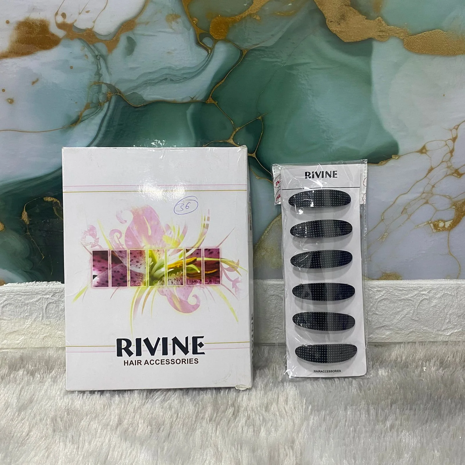 AM7569 Rivine Premium Matte Finish Tic Tac Hair Clips for Women & Girls - 1-Pcs (Black) - Image 3
