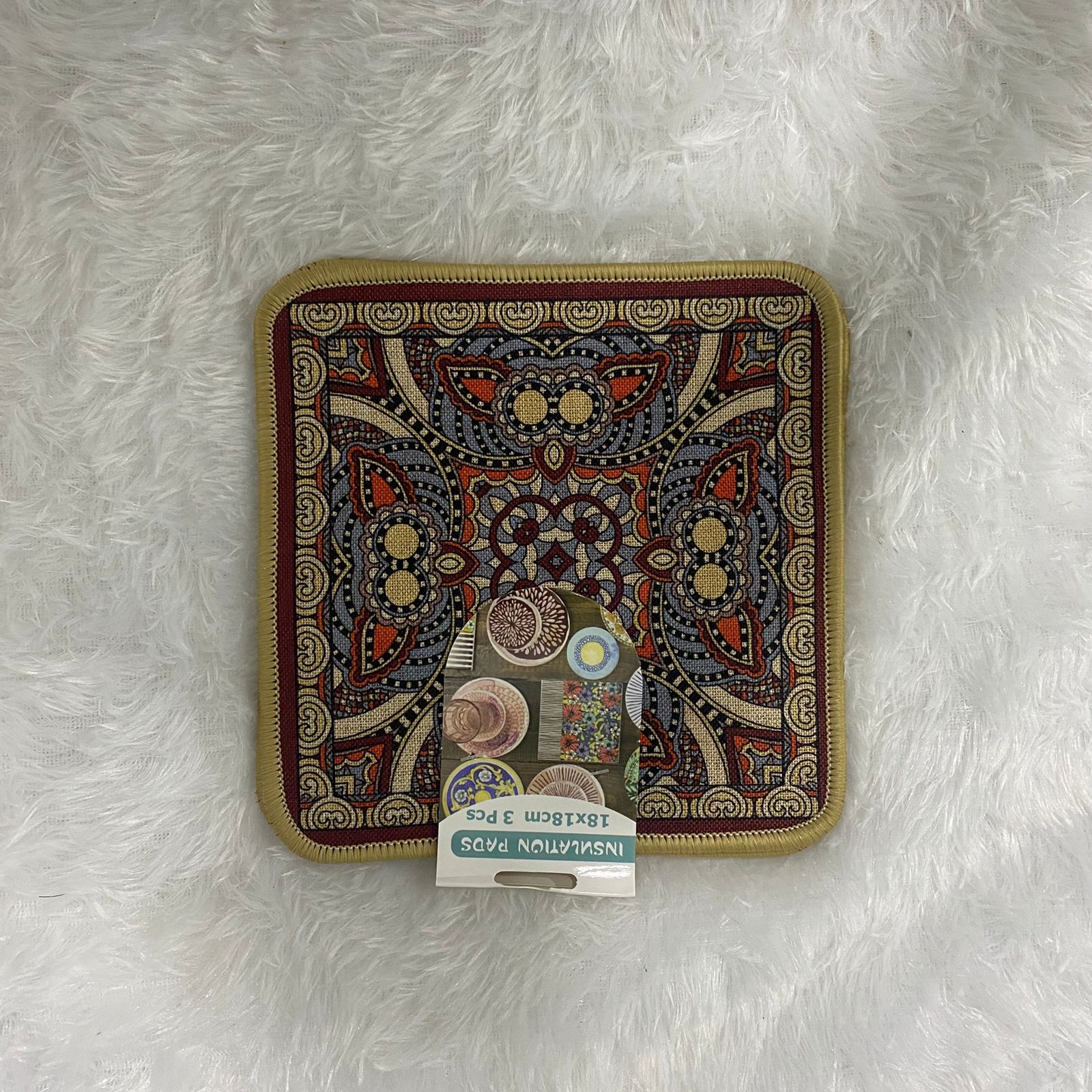 AM7709 DECORATIVE SQUARE HEAT RESISTANT INSULATION PADS FOR KITCHEN SURFACES AND DINING TABLE TOPS - Image 5