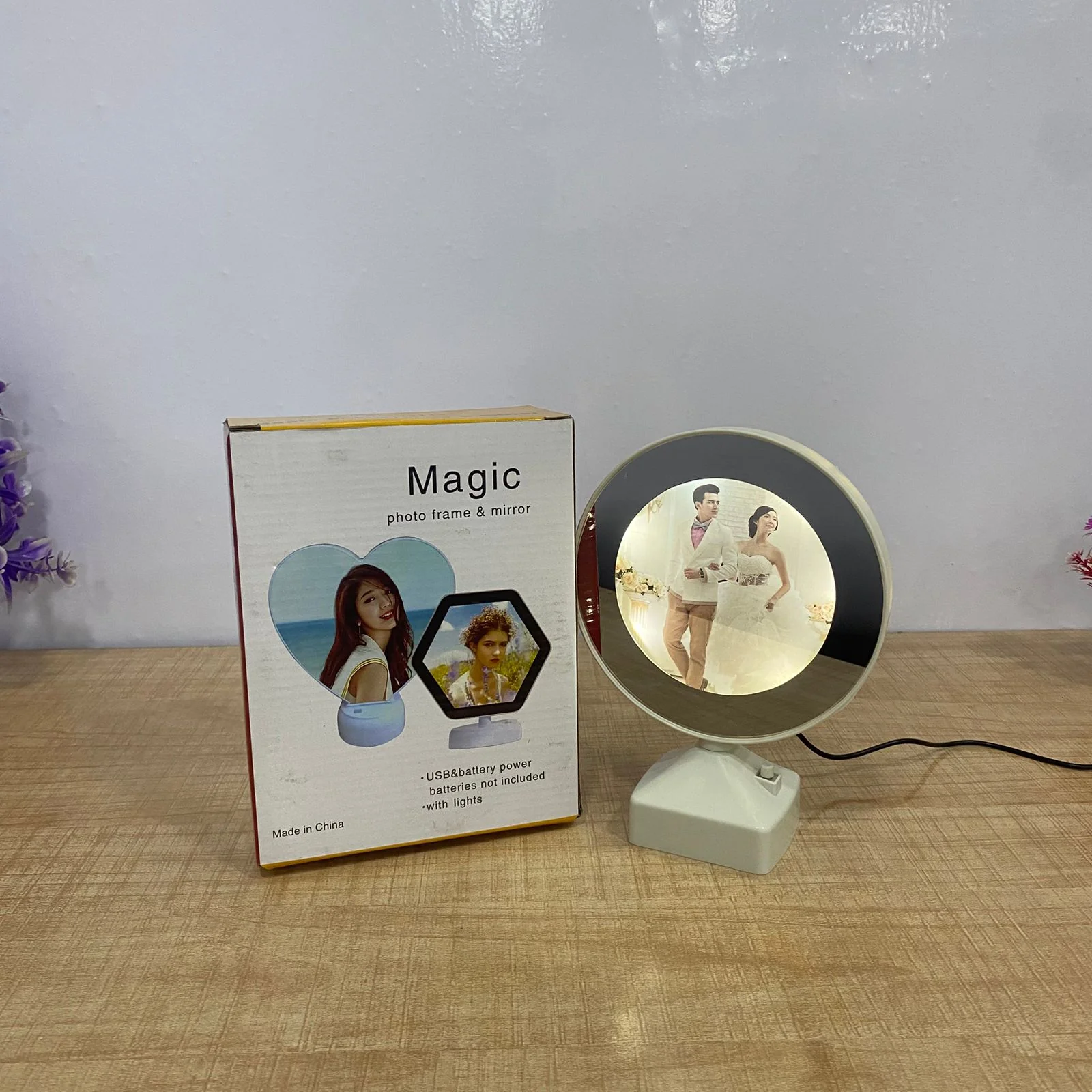 AM7714 MULTIFUNCTIONAL MAGIC MIRROR PHOTO FRAME WITH LED LIGHTING FOR HOME DECOR AND GIFTING - Image 6