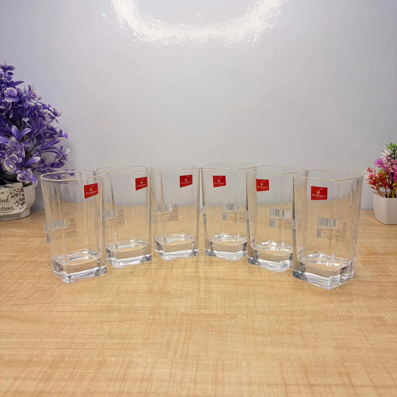 AM7733 DECORATIVE CLEAR GLASS VASE WITH MODERN RIBBED TEXTURE FOR ELEGANT HOME TABLE DISPLAY - Image 4