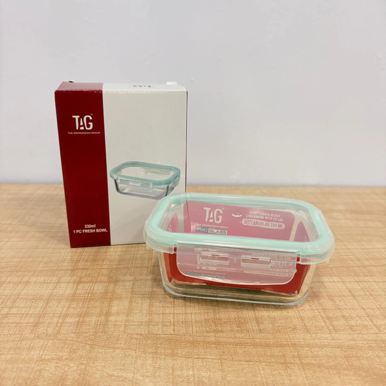 AM7798 TAG RECTANGULAR BOROSILICATE GLASS FOOD CONTAINER WITH AIRTIGHT SEALABLE LID 330ML CAPACITY - Image 2