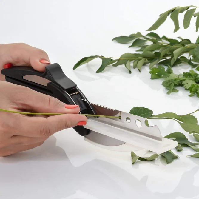 0073 Stainless Steel 4 in 1 Clever Cutter, Black - Image 4