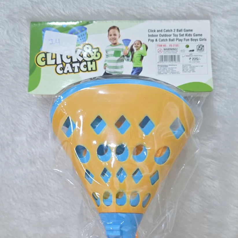 AM6430 Click and Catch Twin Ball Launcher Game with 3 Balls Indoor Outdoor Toy Set - Image 3