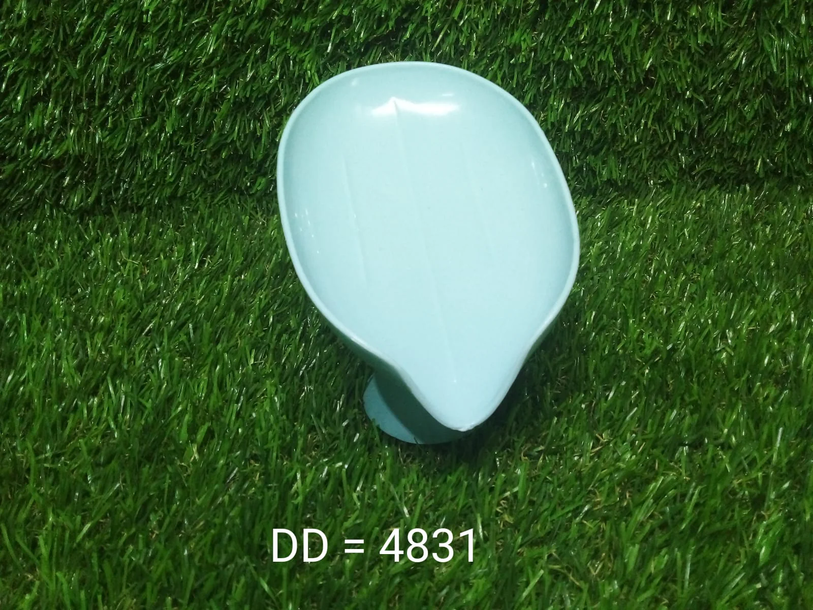 4831 Self Draining Soap Holder for Bathroom Leaf Shape Soap Dish Kitchen Soap Tray - Image 9