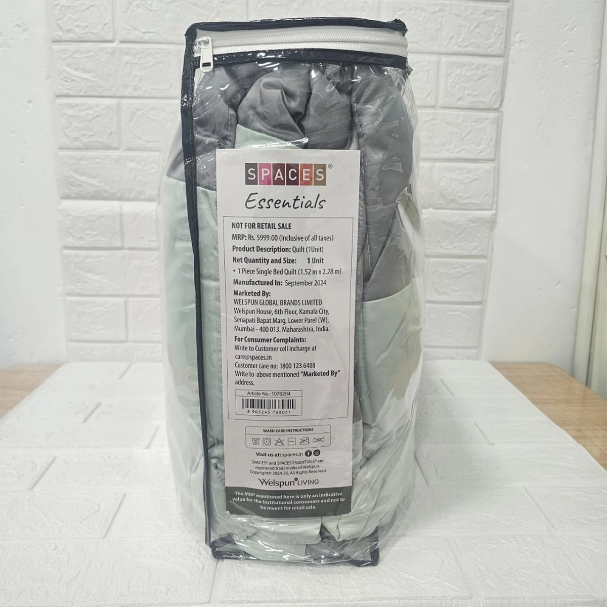 Di0017 Welspun Essentials Classic Corner Single Bed Quilt - 1.52mtr x 2.28mtr - Image 4