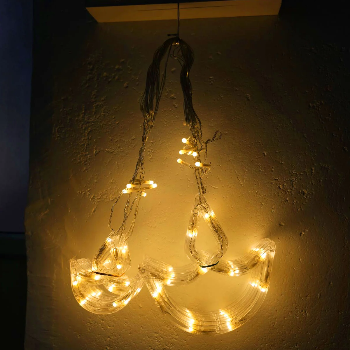 Di0065 12 Diyas Window LED Lights with Flashing Modes Decoration 6x6 (Warm) - Image 6