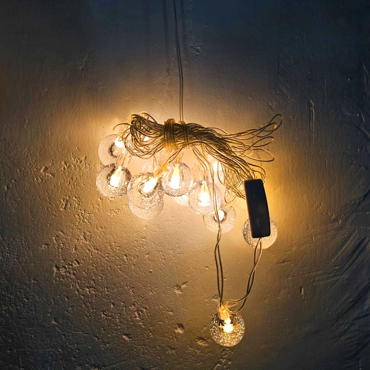 Di0077 14 Big Ball Warm LED String Lights - Image 6