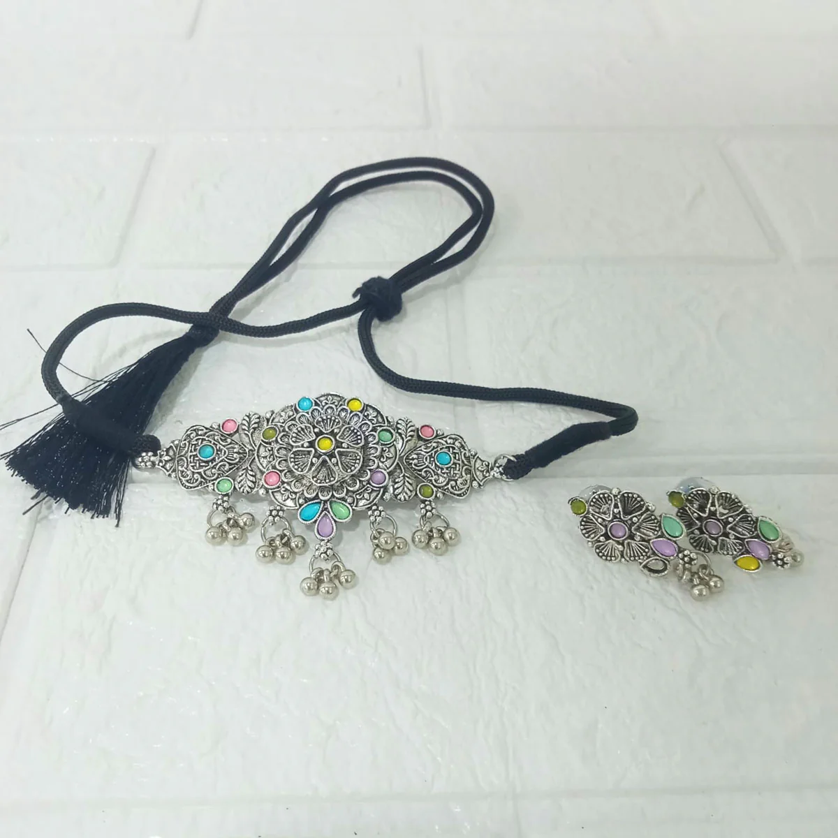 Di0146 Oxidized German Silver Necklace Set with Earings - Image 2