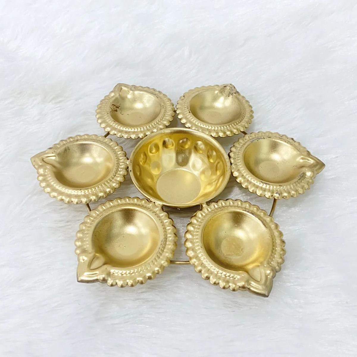 Di0320 Golden Decorative Diya Set β 6 Small Diyas with Central Holder - Image 6