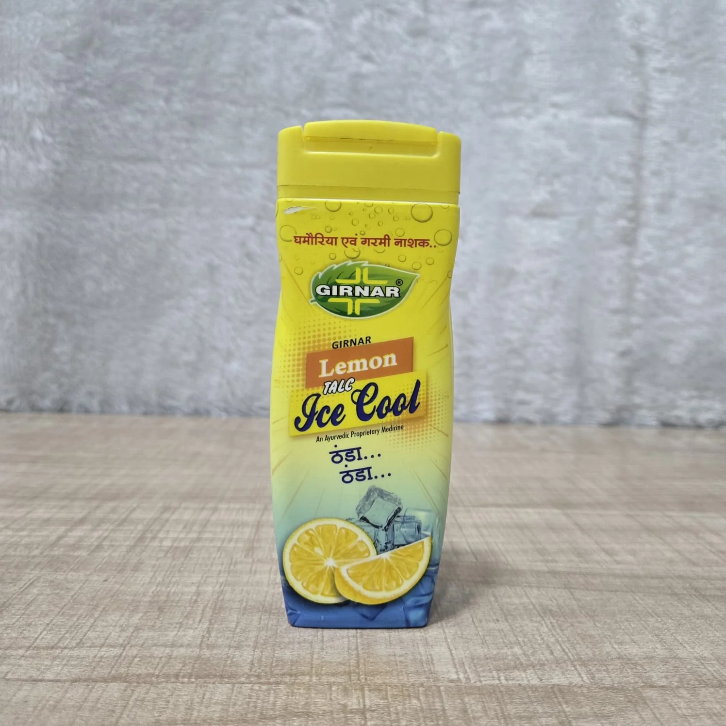 AM7083 Girnar Lemon Ice Cool Prickly Heat Talc Powder (100gm) - Image 2