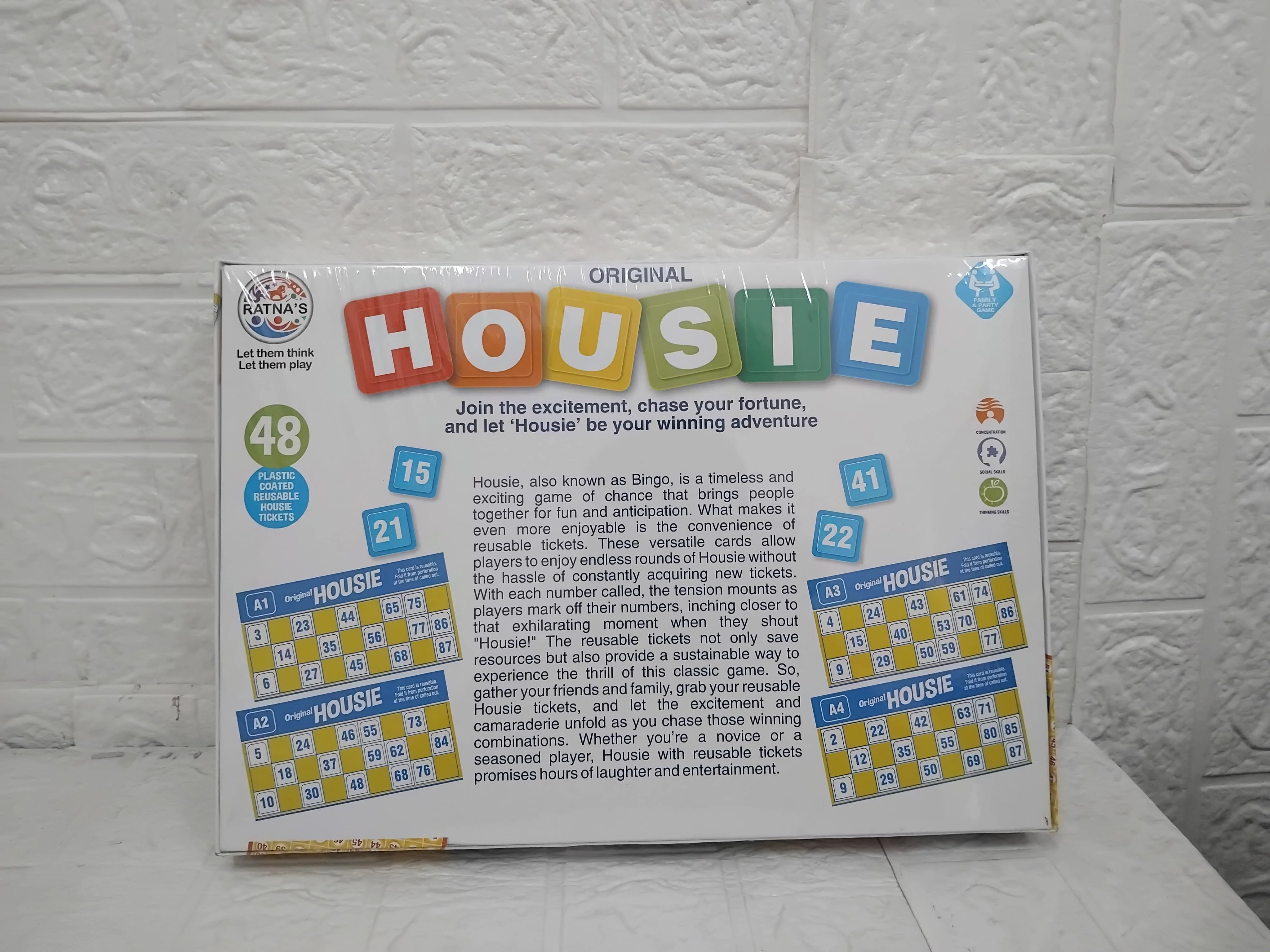 AM3511 Housie Board Game 48 Resuable Housie Tickets & 90 Numbers Tiles Toy For Kids - Image 5