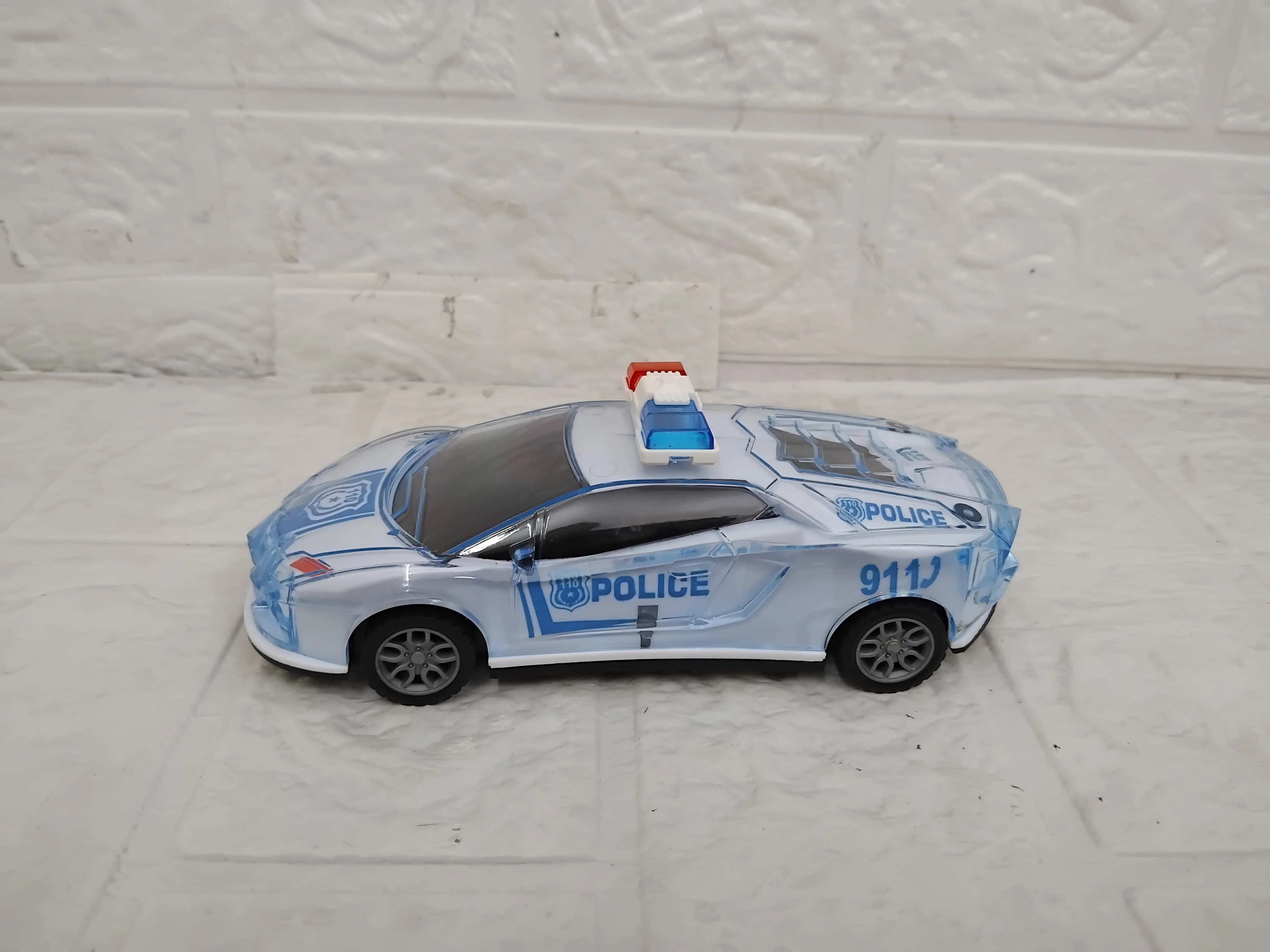 AM3449 Police Car with Lights and Sound Friction Power Car Toy - Image 9