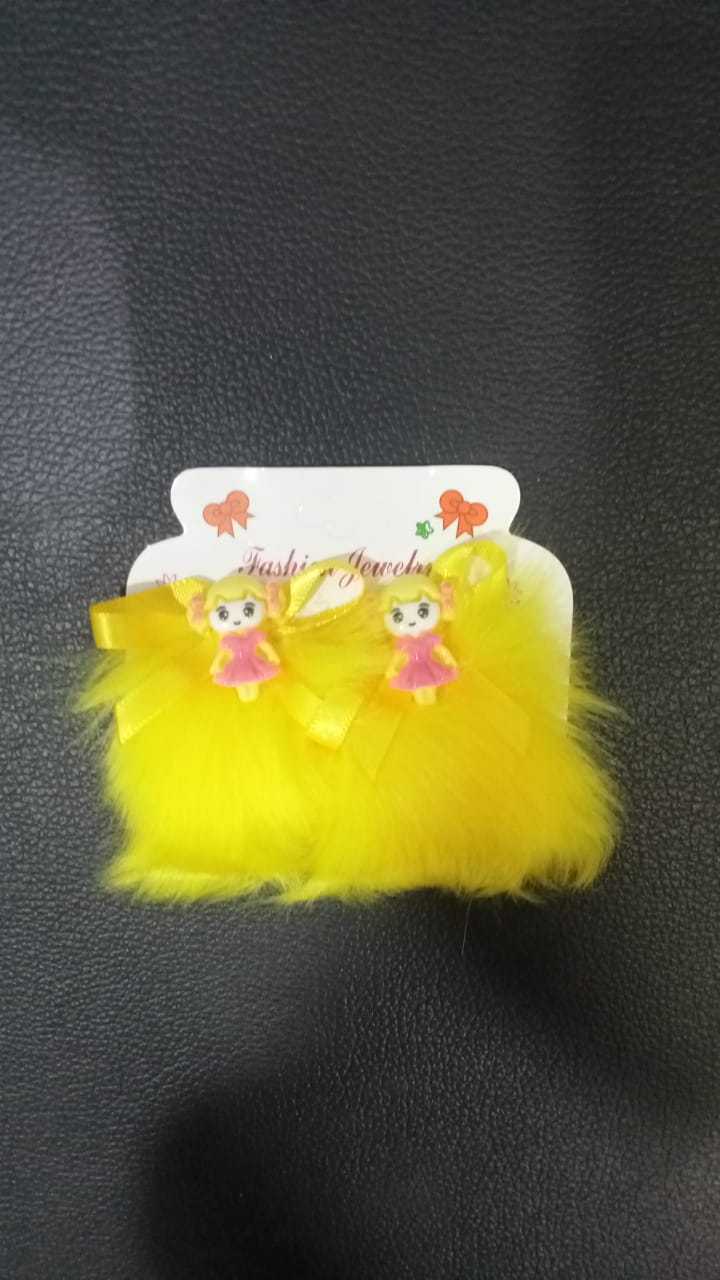 AM1144 Princess Fur Hair Clip Pack of 2