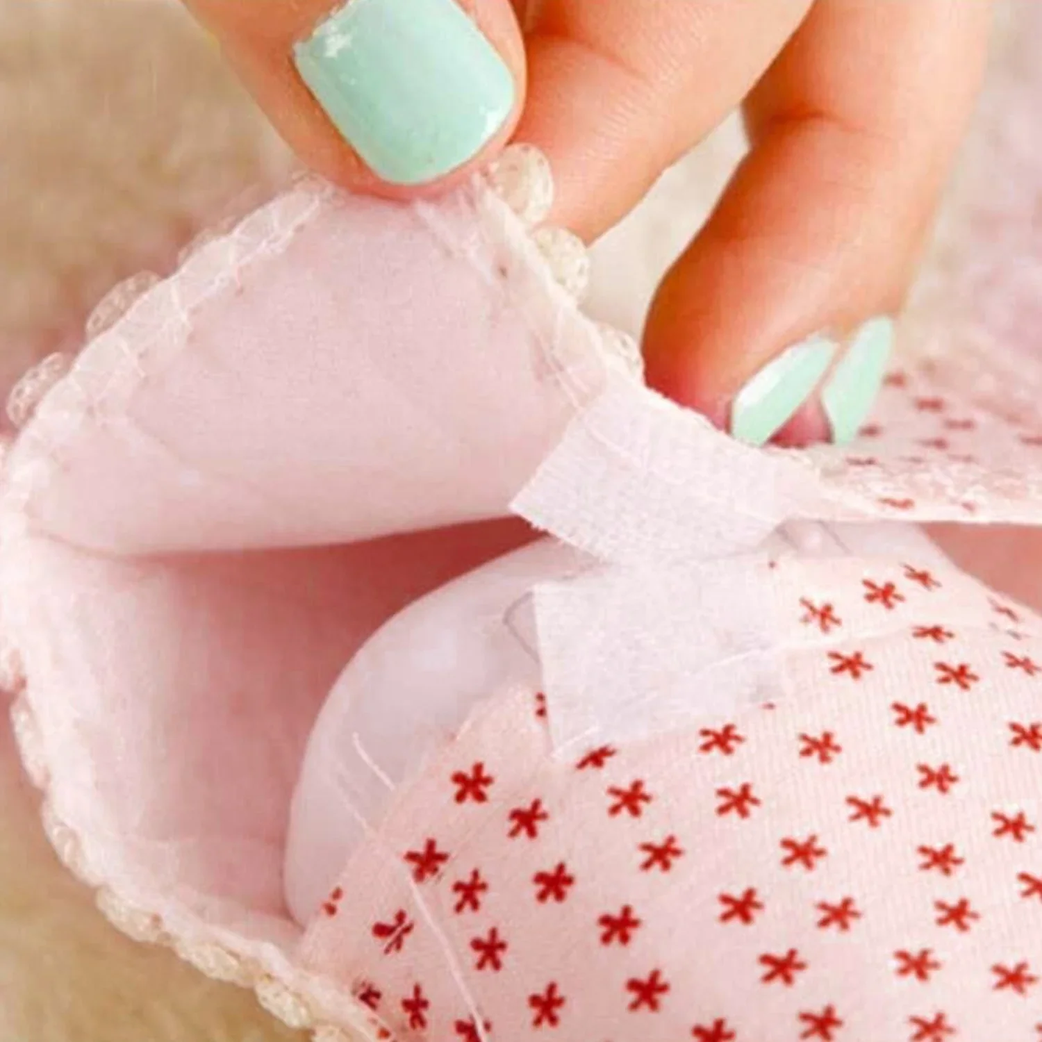 AM3616 Fancy Cartoon Bow Fabric Lace Remote Cover 3pcs set - Image 8